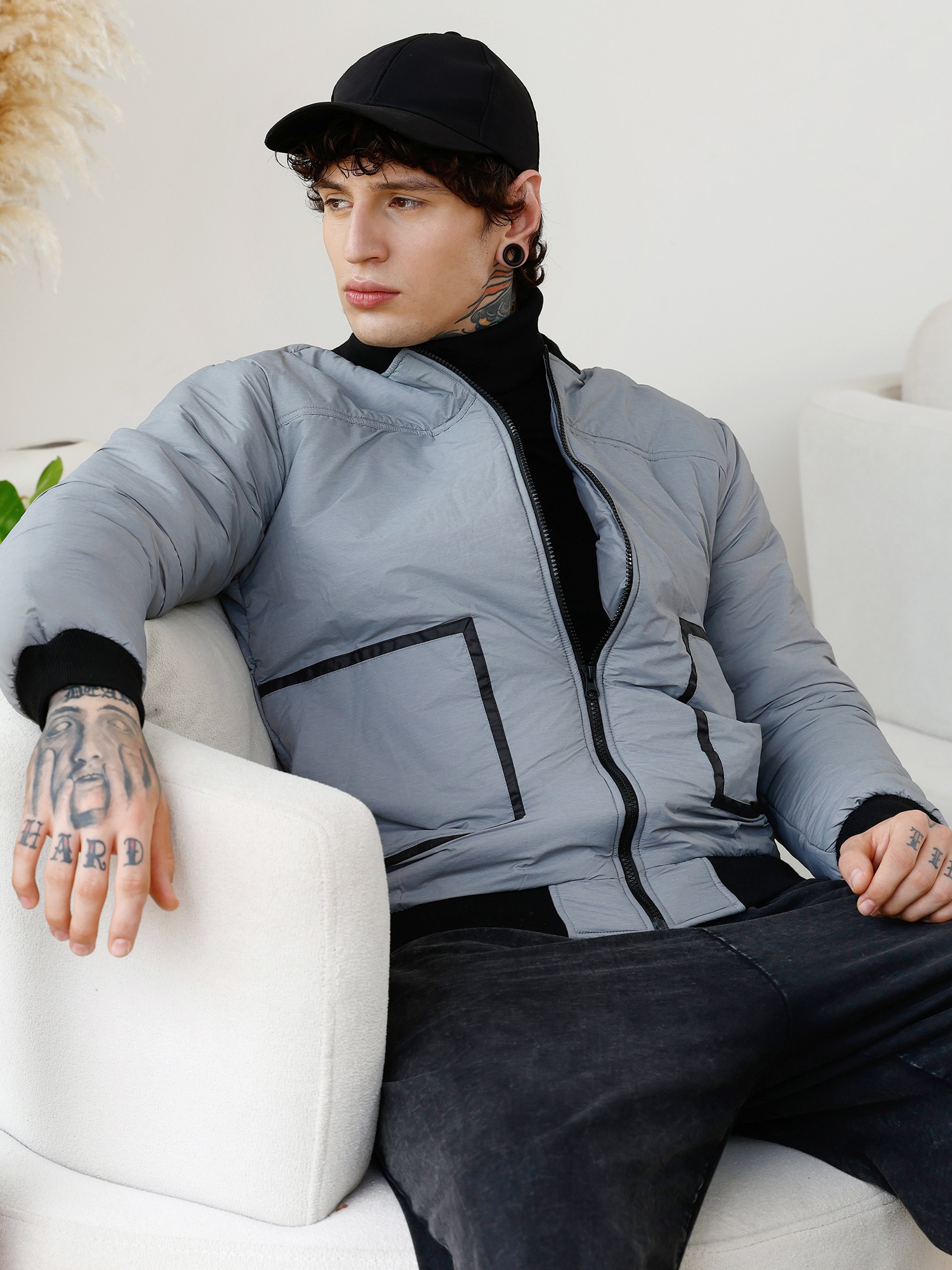 Men Grey Panelled Puffer-Bomber Jacket