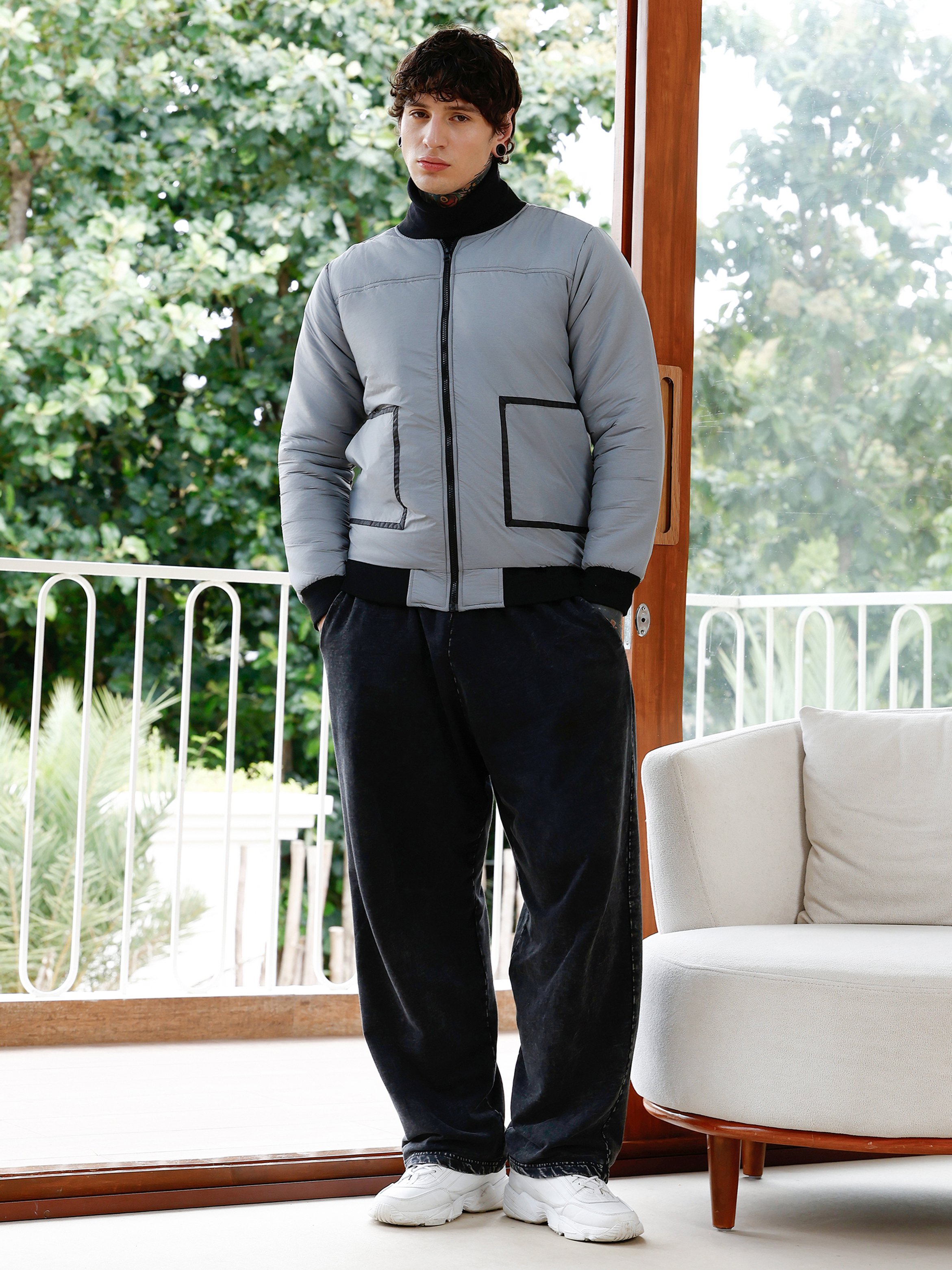 Men Grey Panelled Puffer-Bomber Jacket
