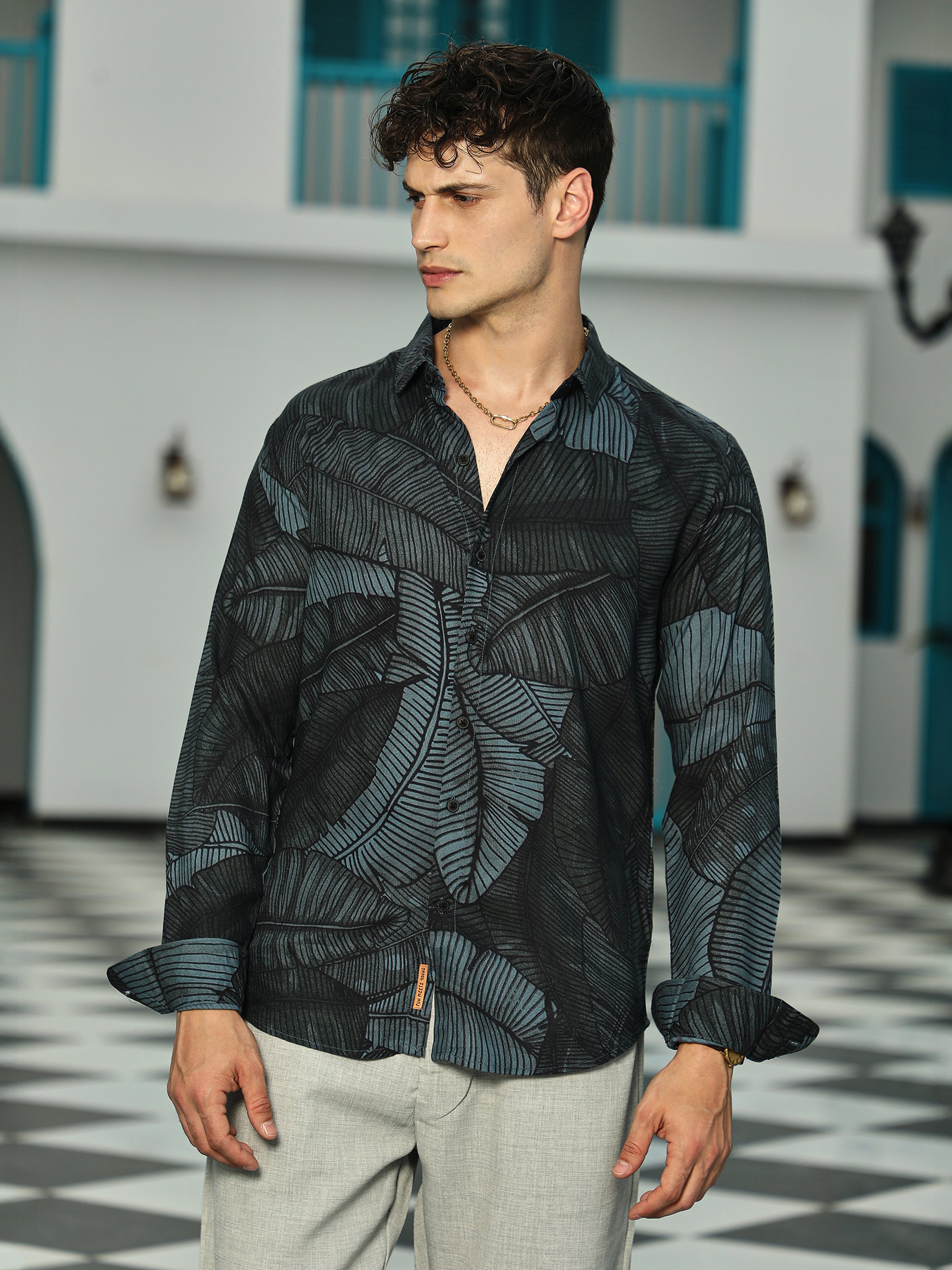 Men Green Printed Regular Shirt