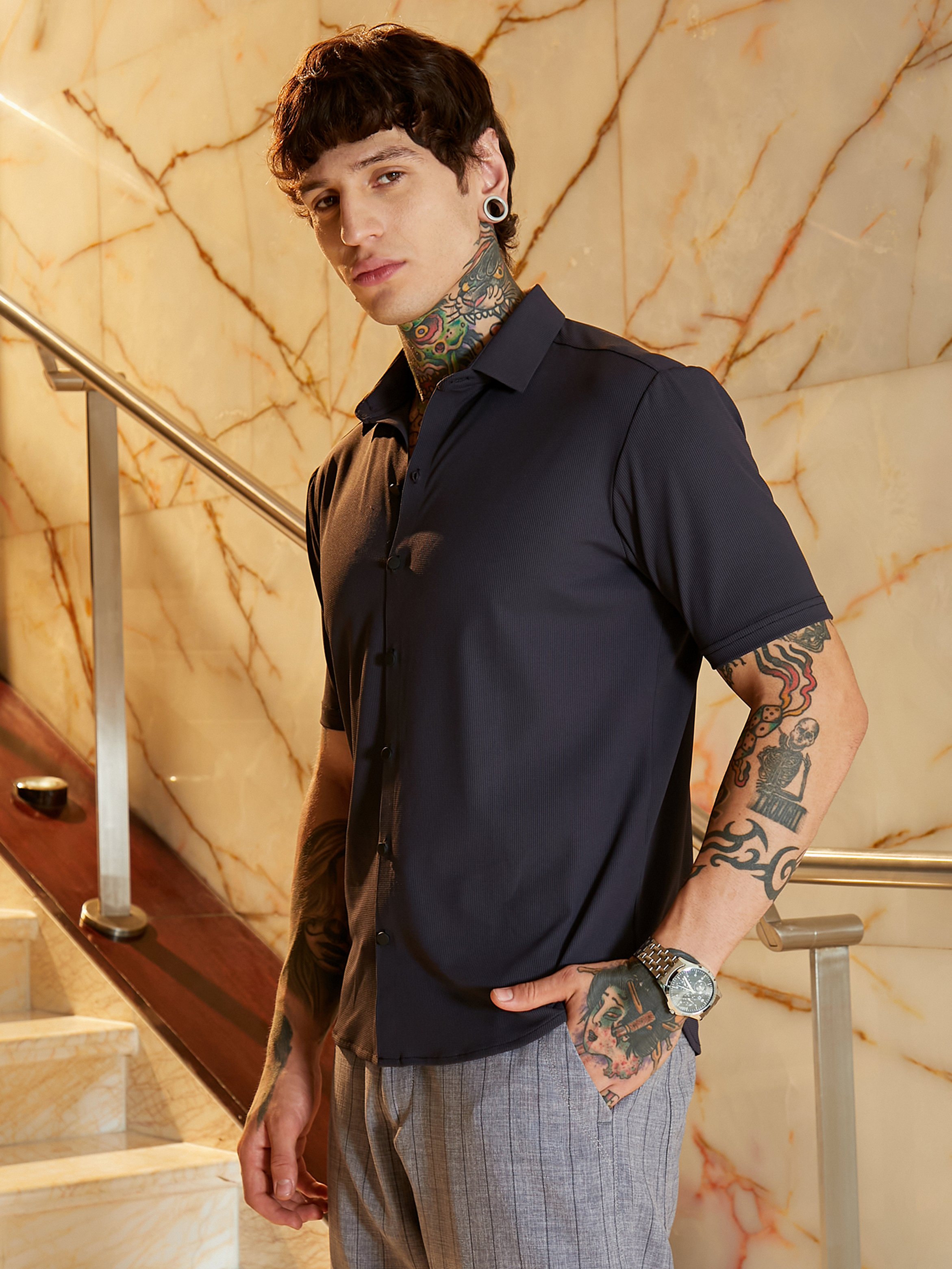 Men Charcoal Grey Seamless Solid Shirt