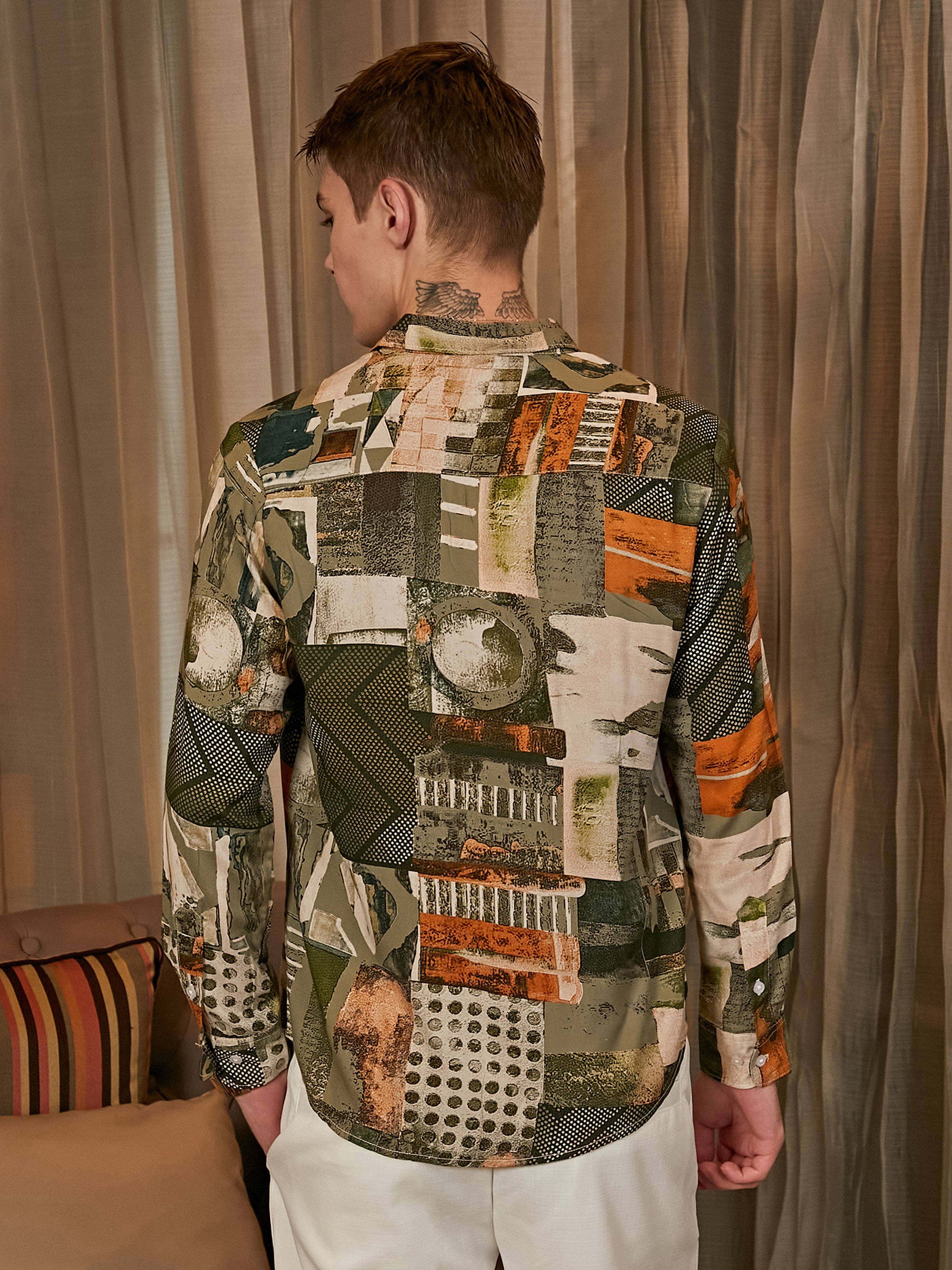Men Abstract Print Regular Shirt