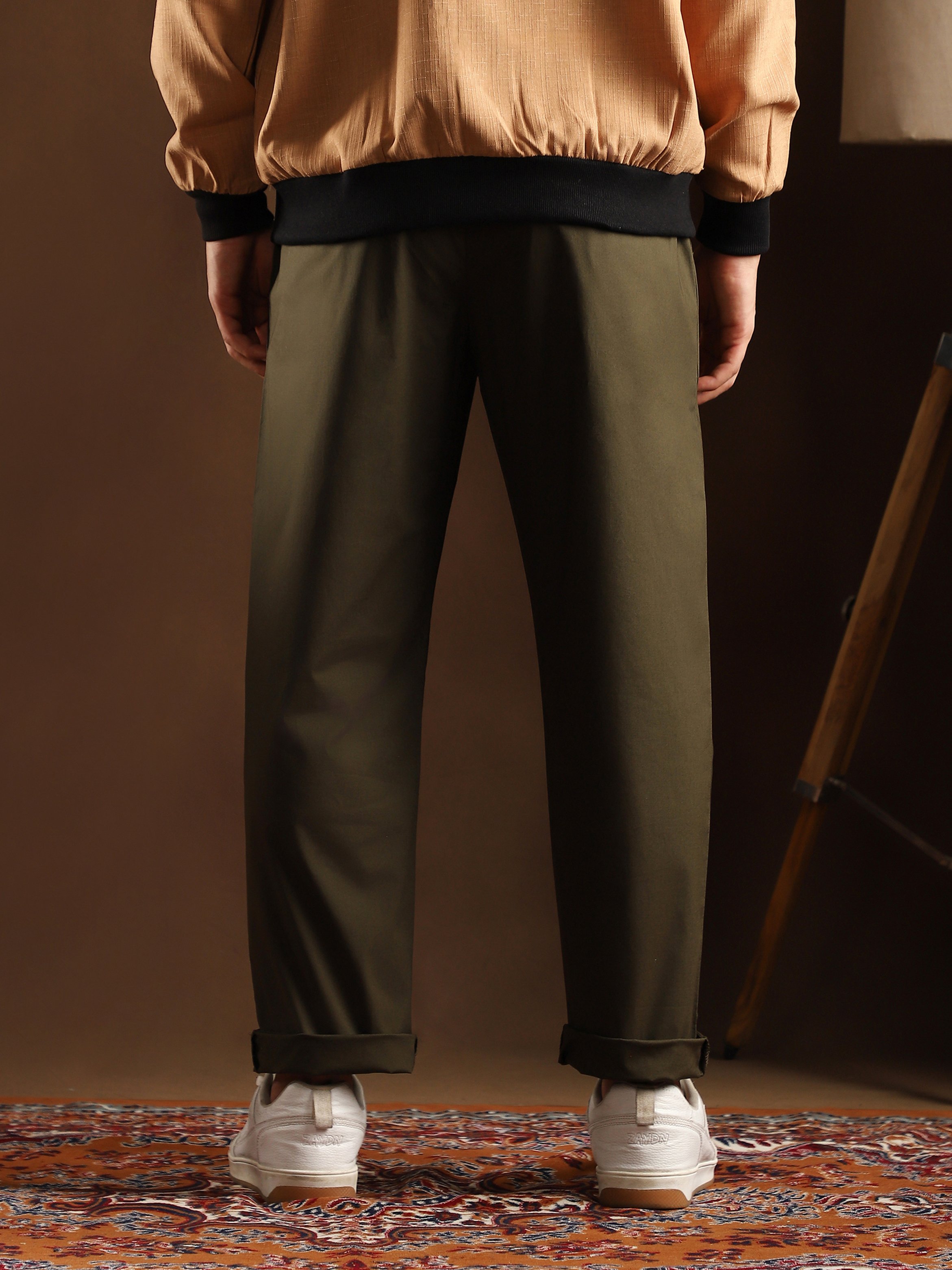 Men Dark Olive Solid-Pleat Chino Trousers
