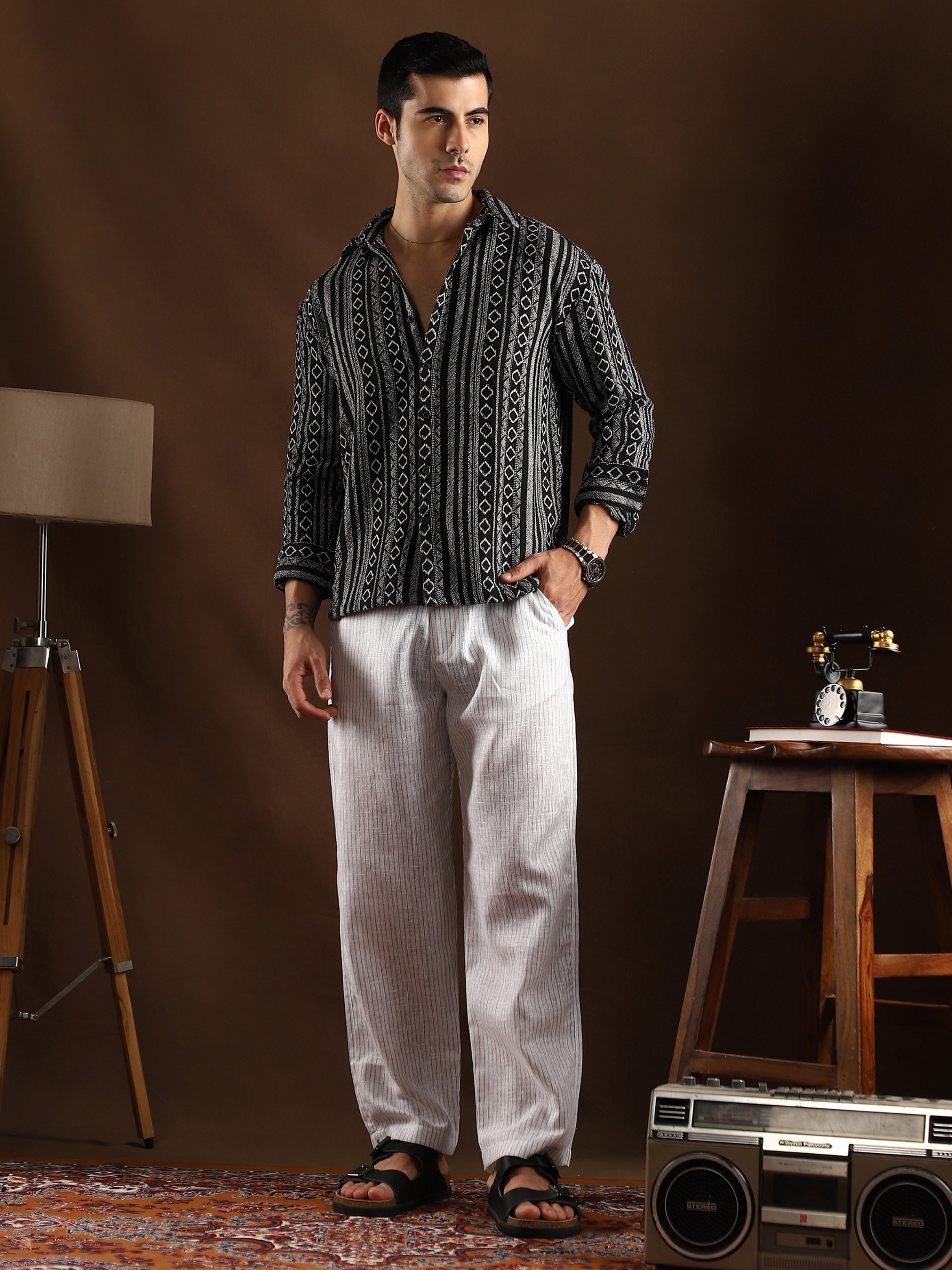 Men Black Textured Print Shirt