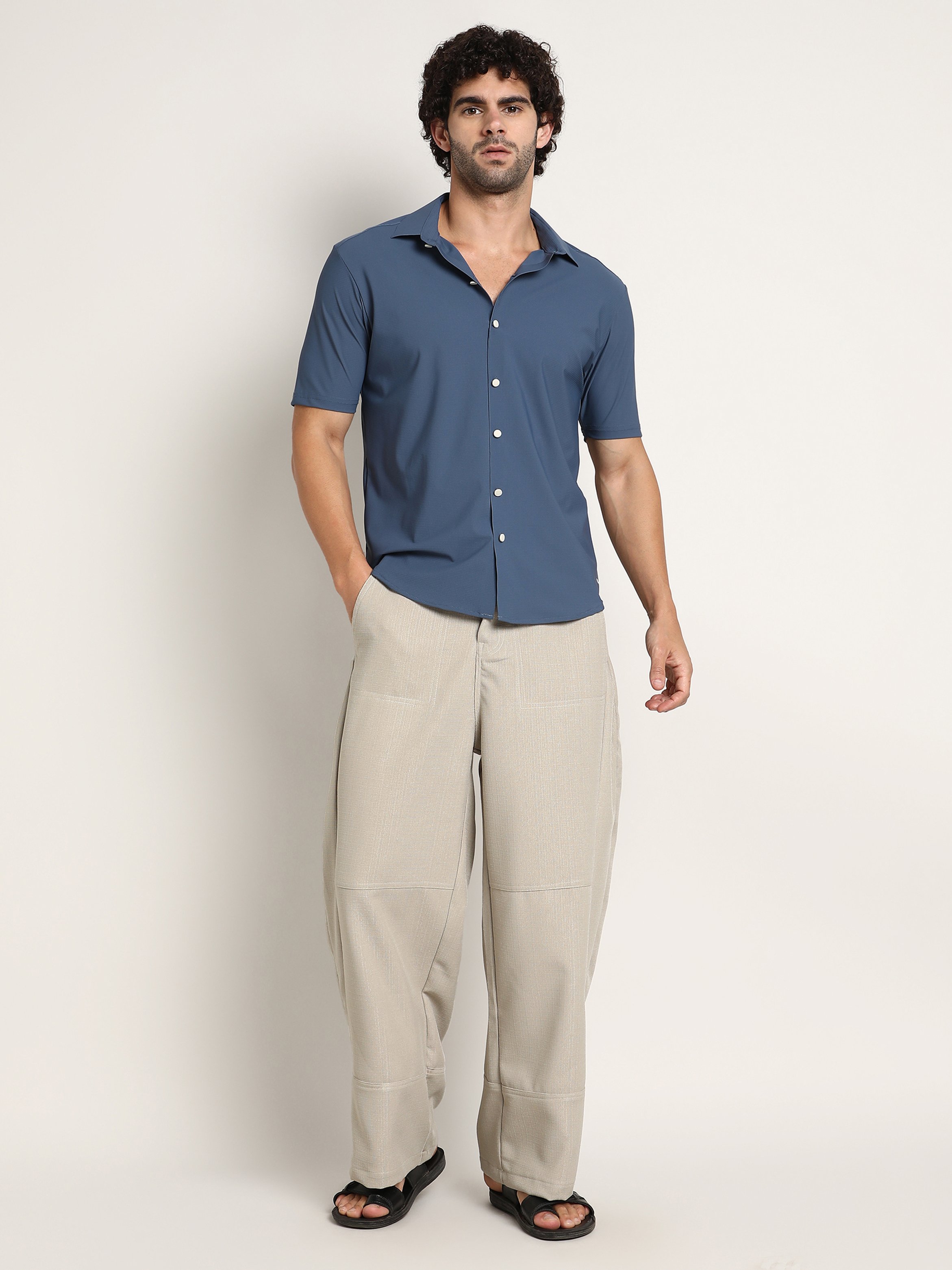 Men Steel Blue Seamless Solid Shirt