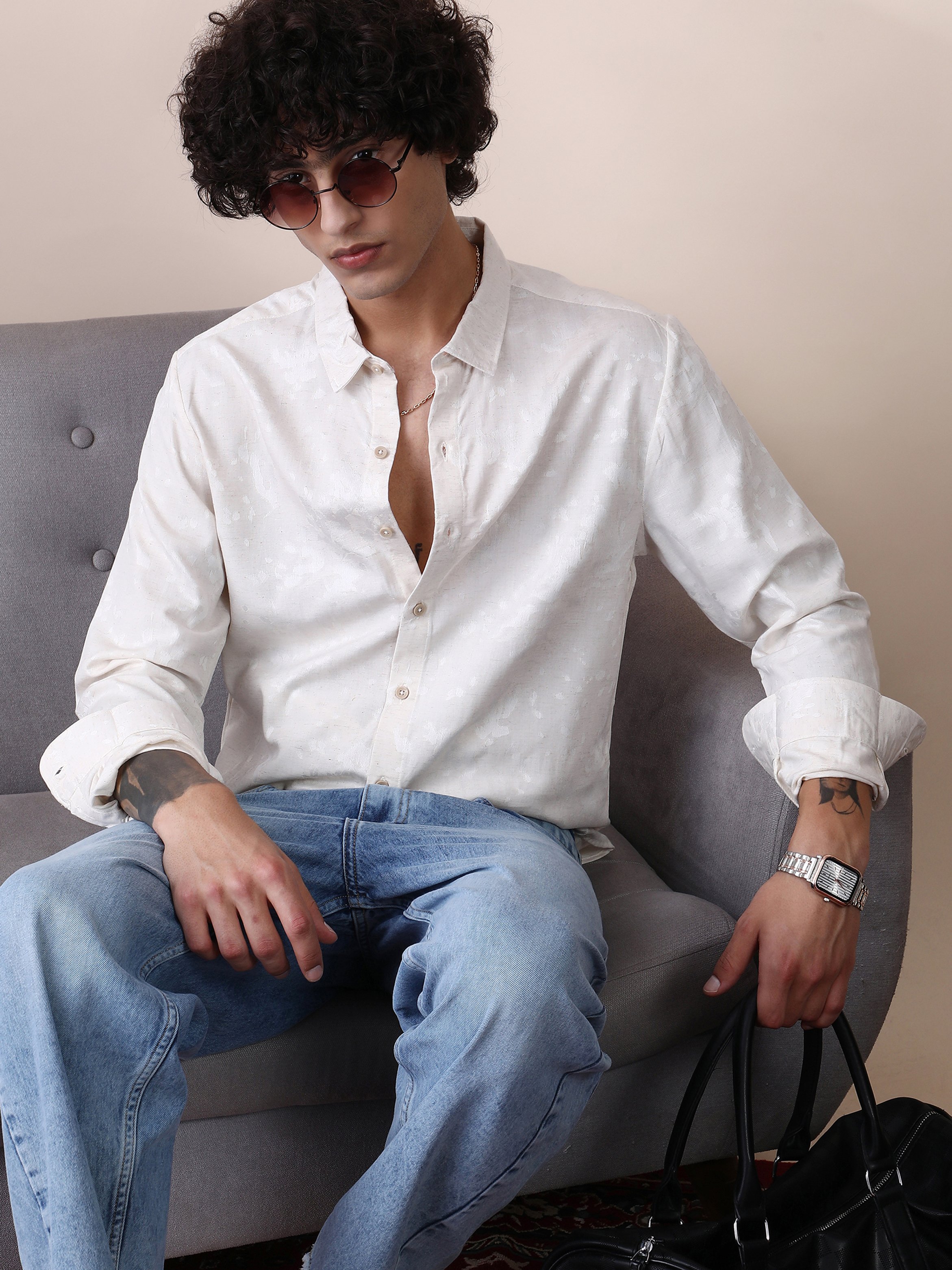 Men White Textured Regular Shirt