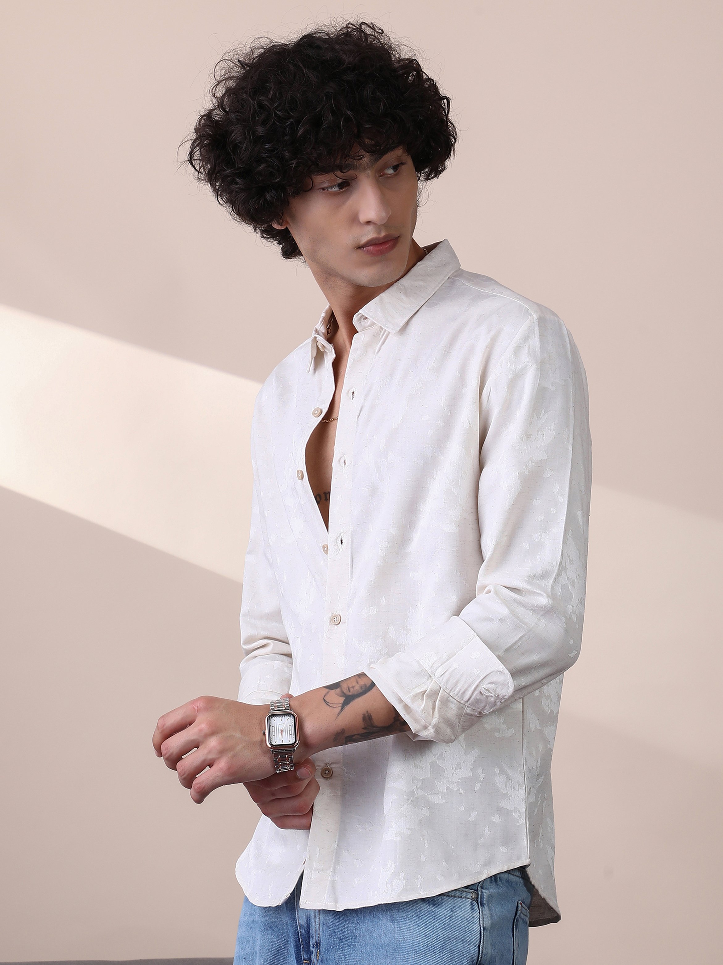 Men White Textured Regular Shirt