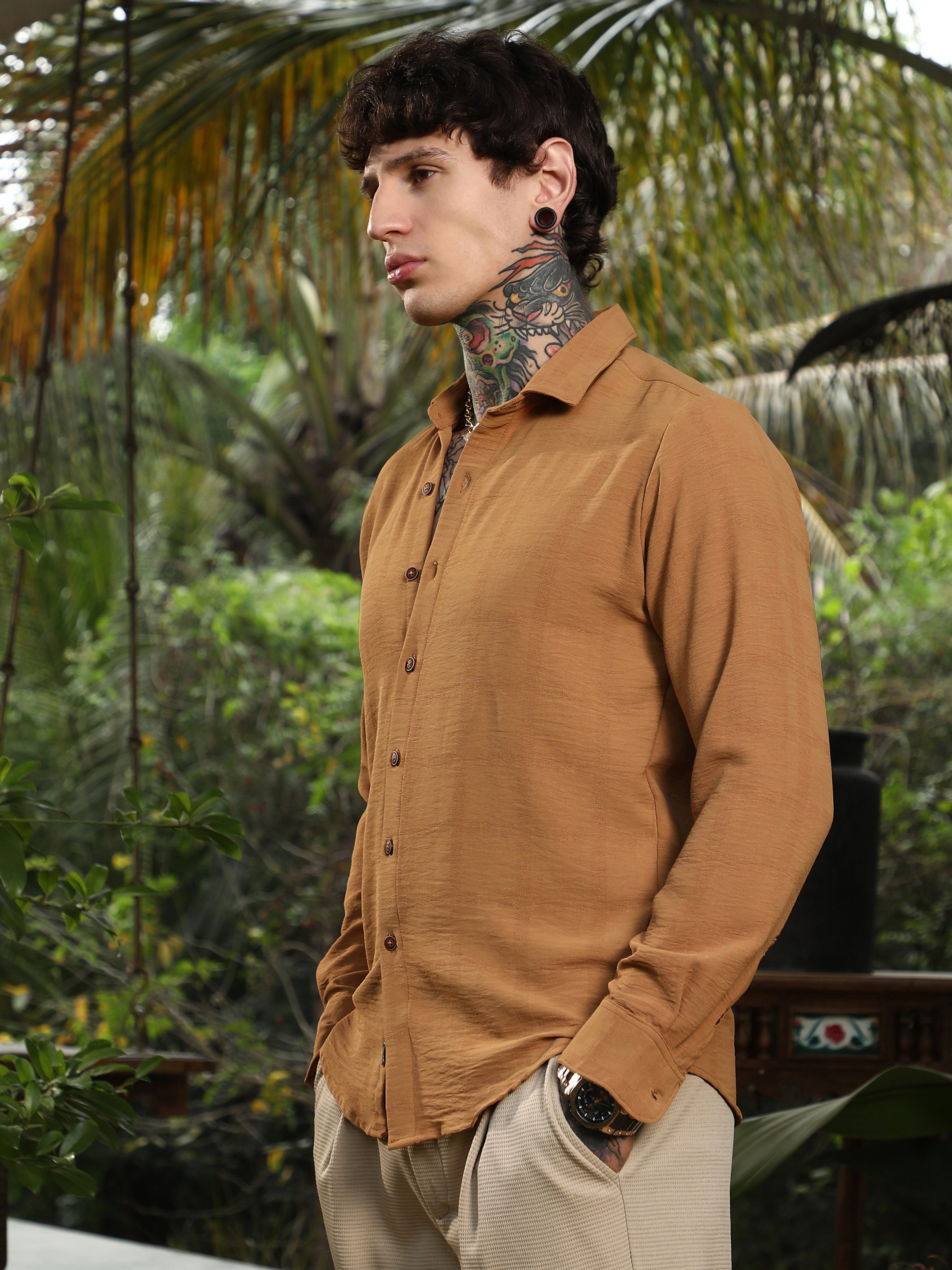 Men Rust Textured Spread Collar Shirt