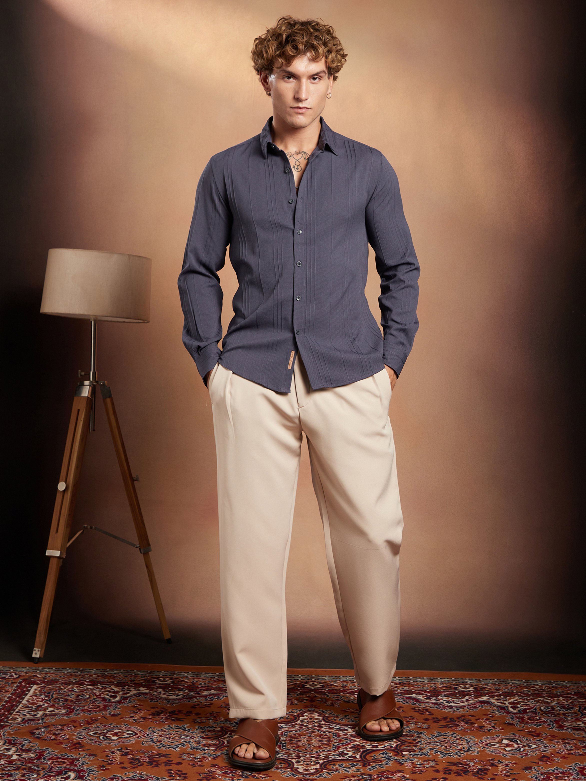 Men Blue Textured Regular Shirt