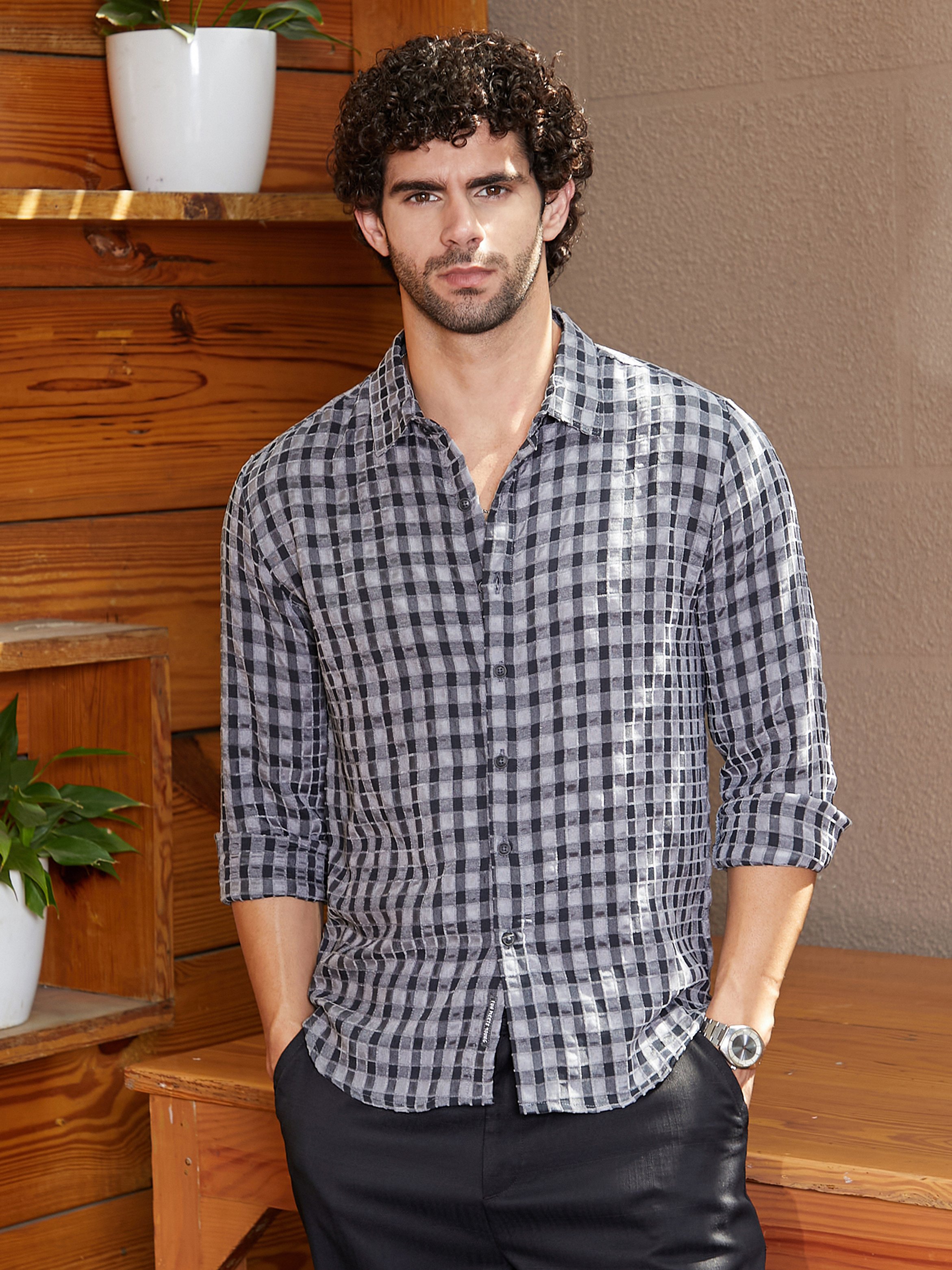 Men Grey Checked Regular Shirt