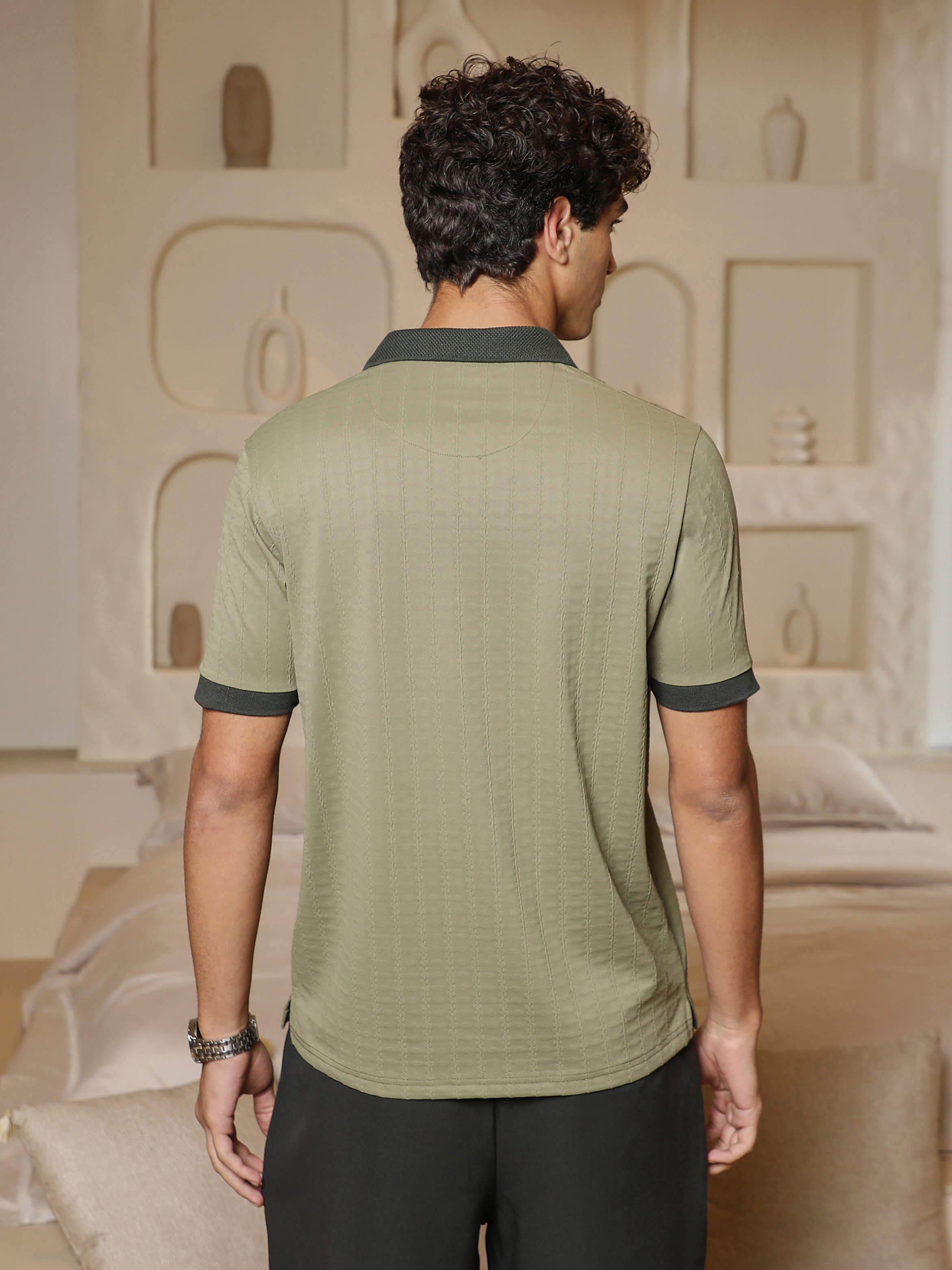Men Green Textured Polo T-Shirt