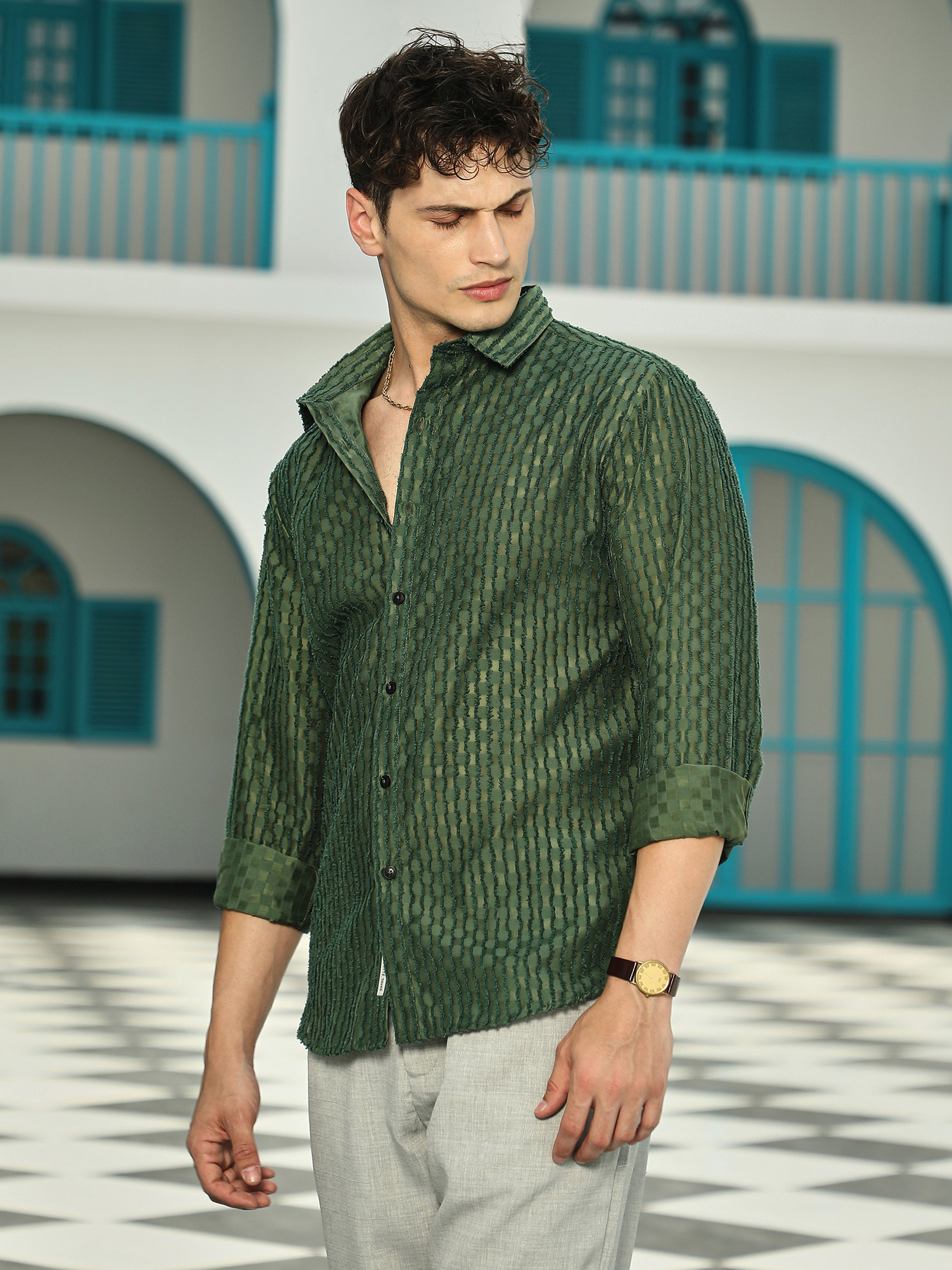 Men Green Textured Regular Shirt