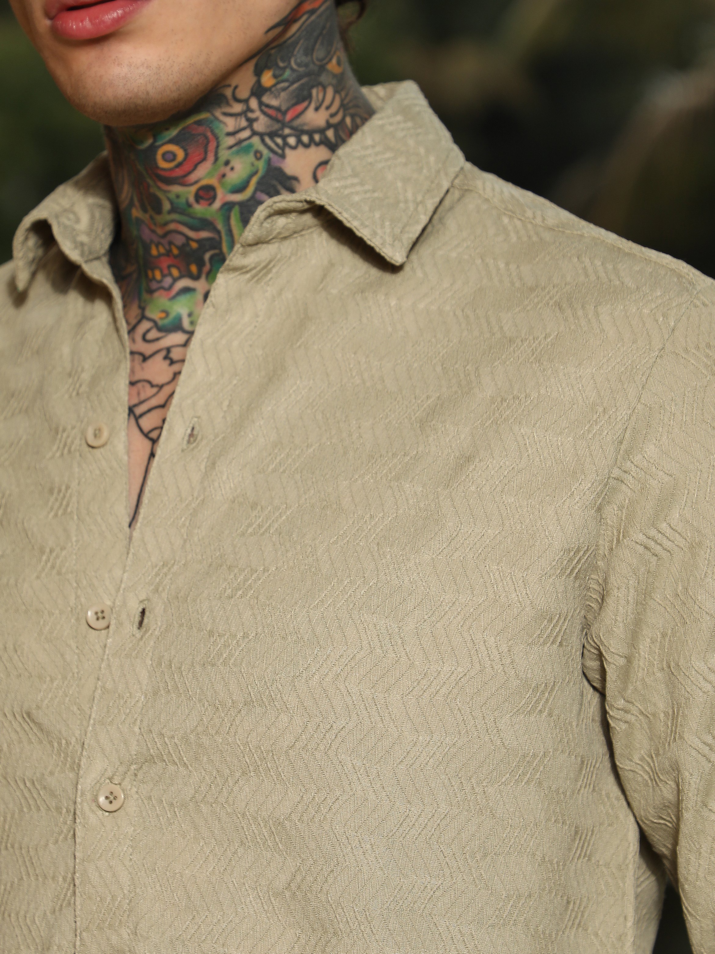 Men Beige Textured Spread Collar Shirt