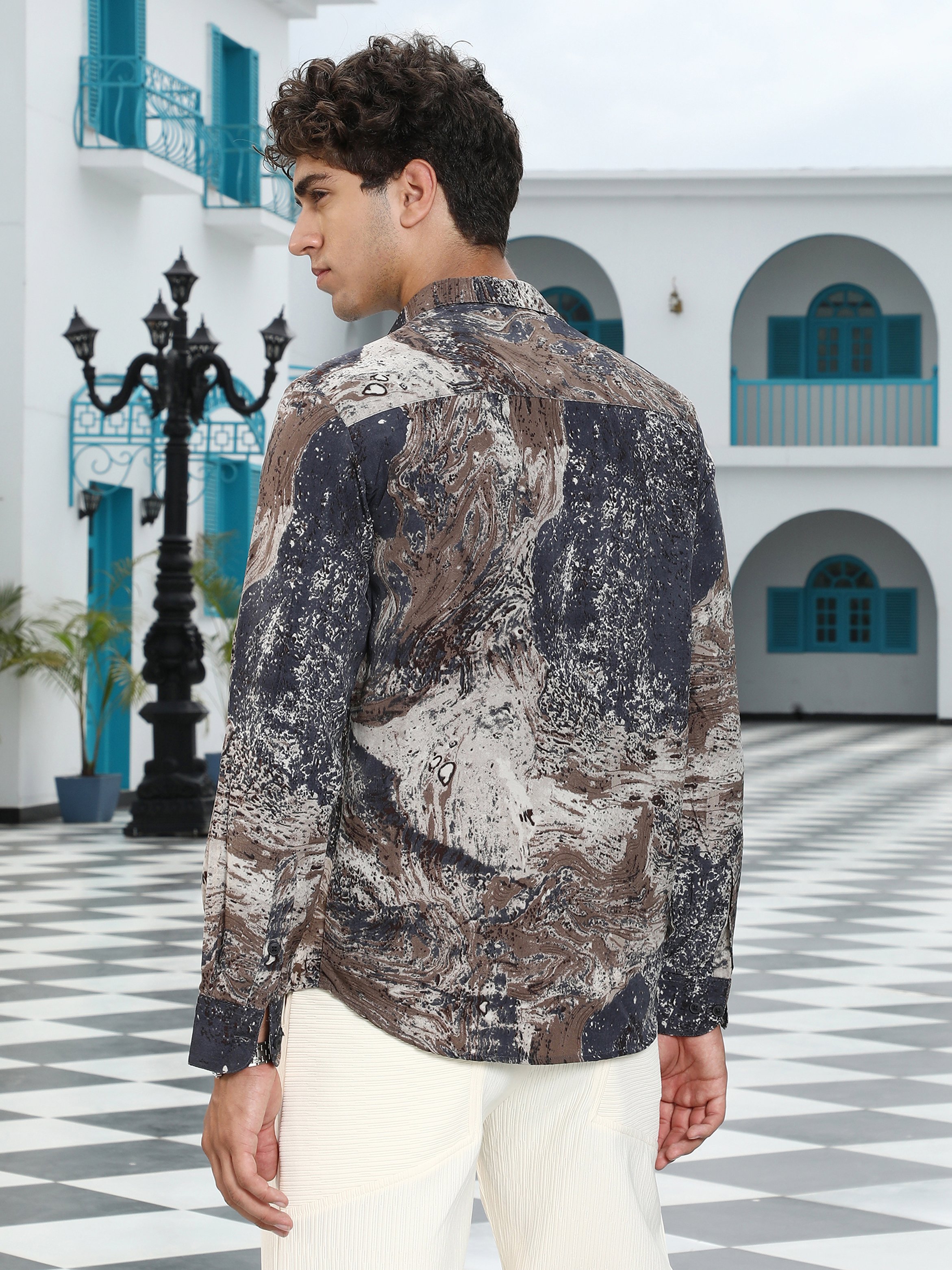 Men Abstract Print Regular Shirt