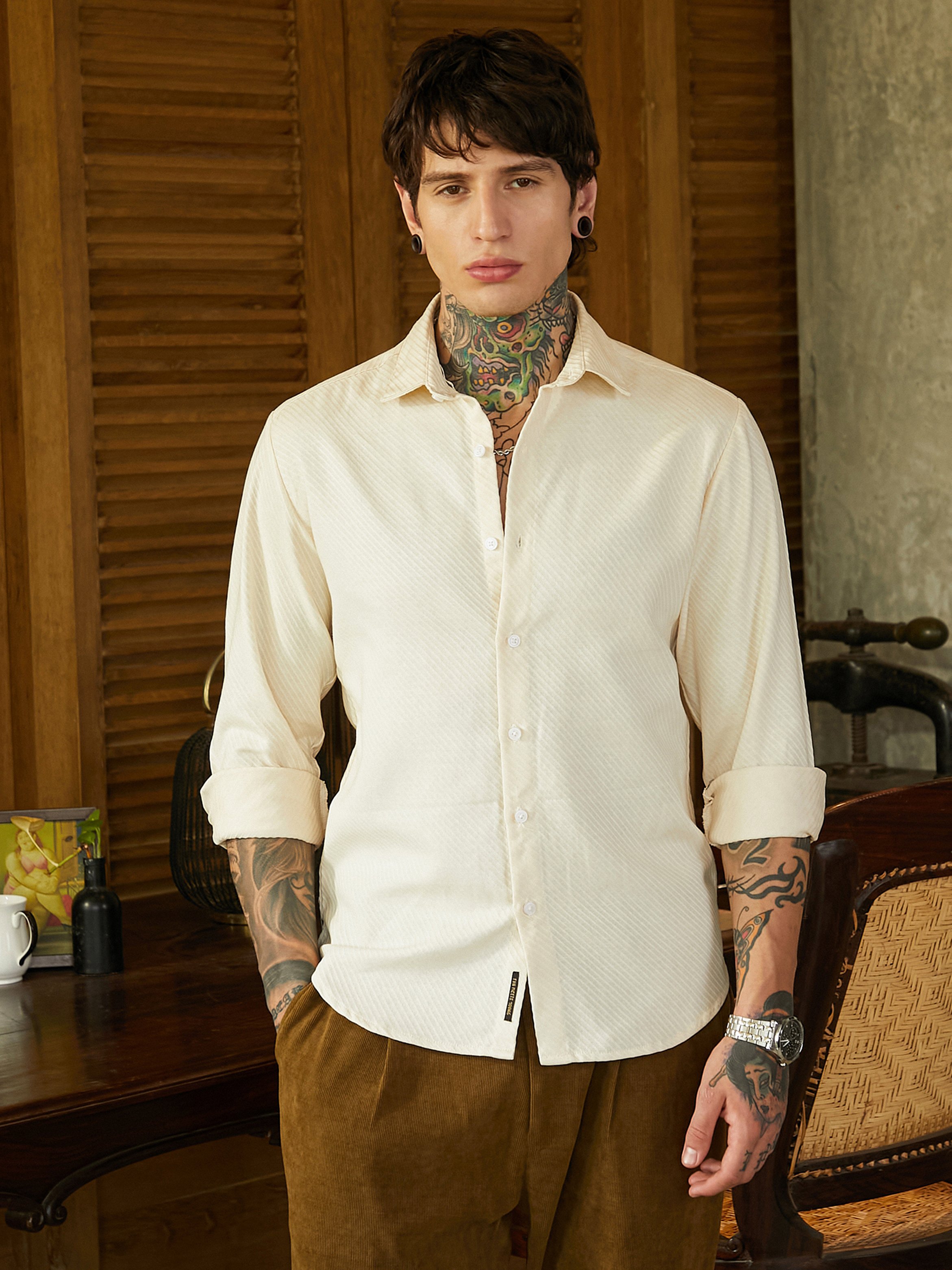 Men Off-White Textured Regular Shirt