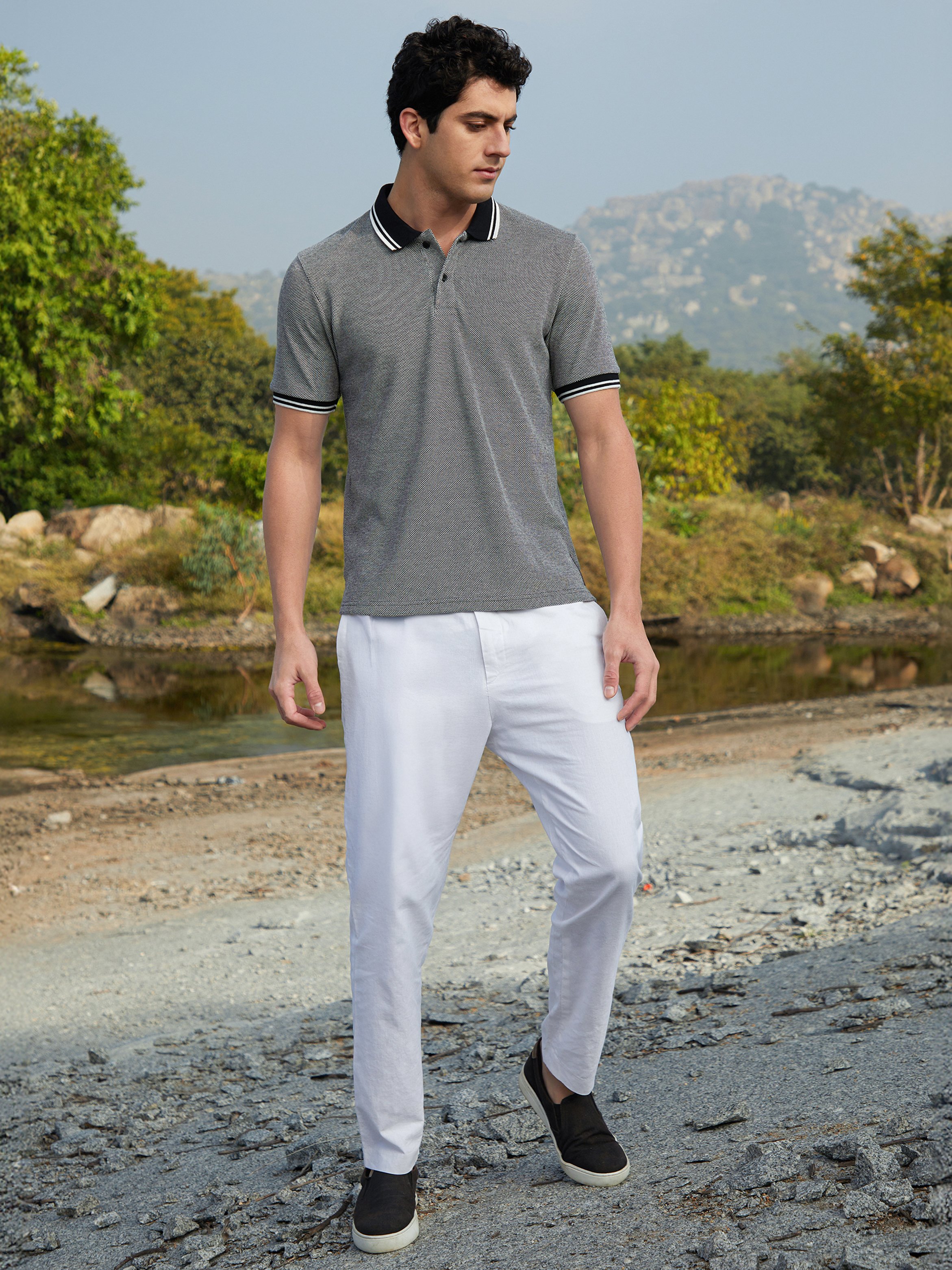 Men Textured Knit Polo T-Shirt