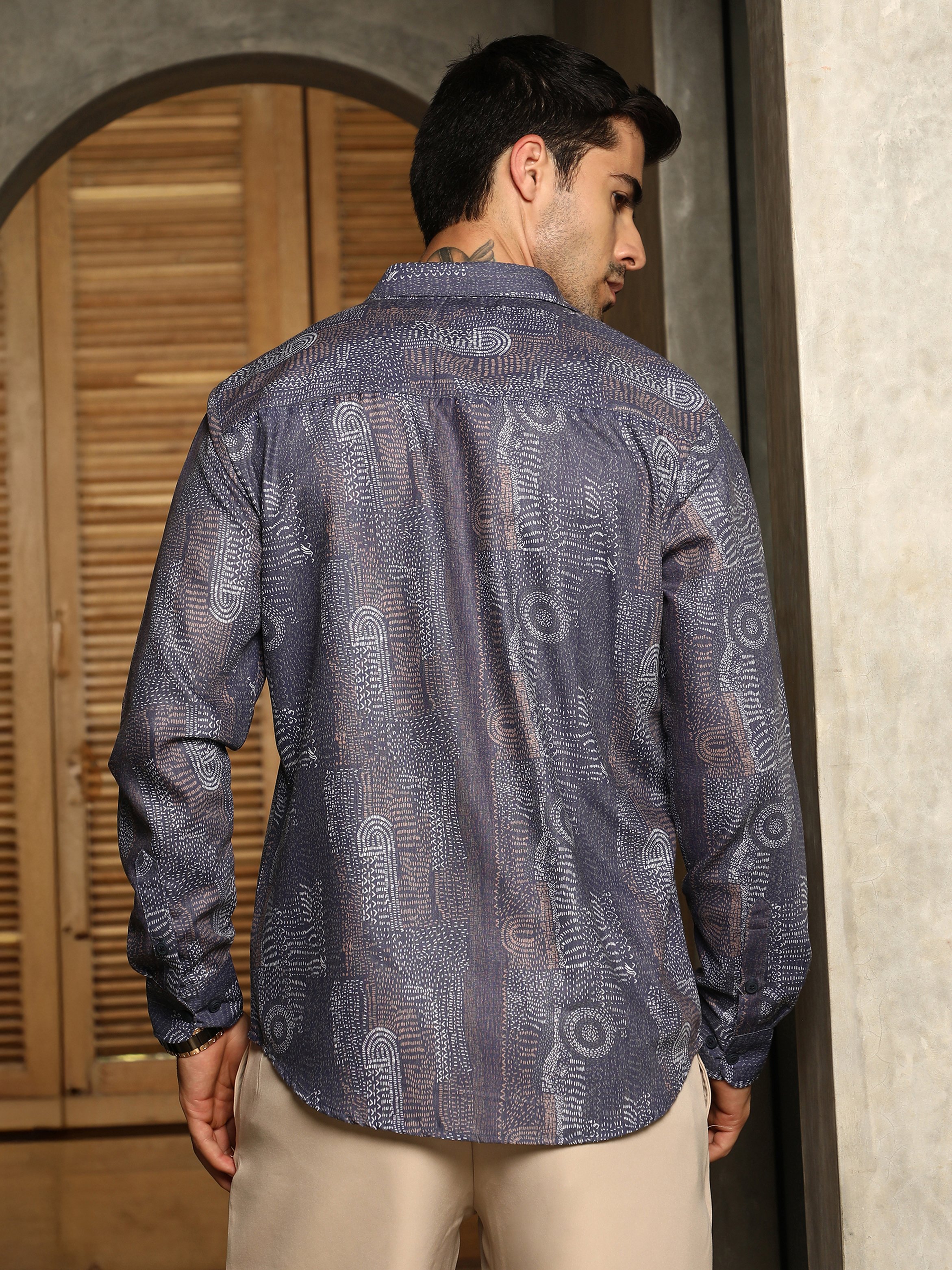 Men Indigo Blue Thread-Imprint Shirt
