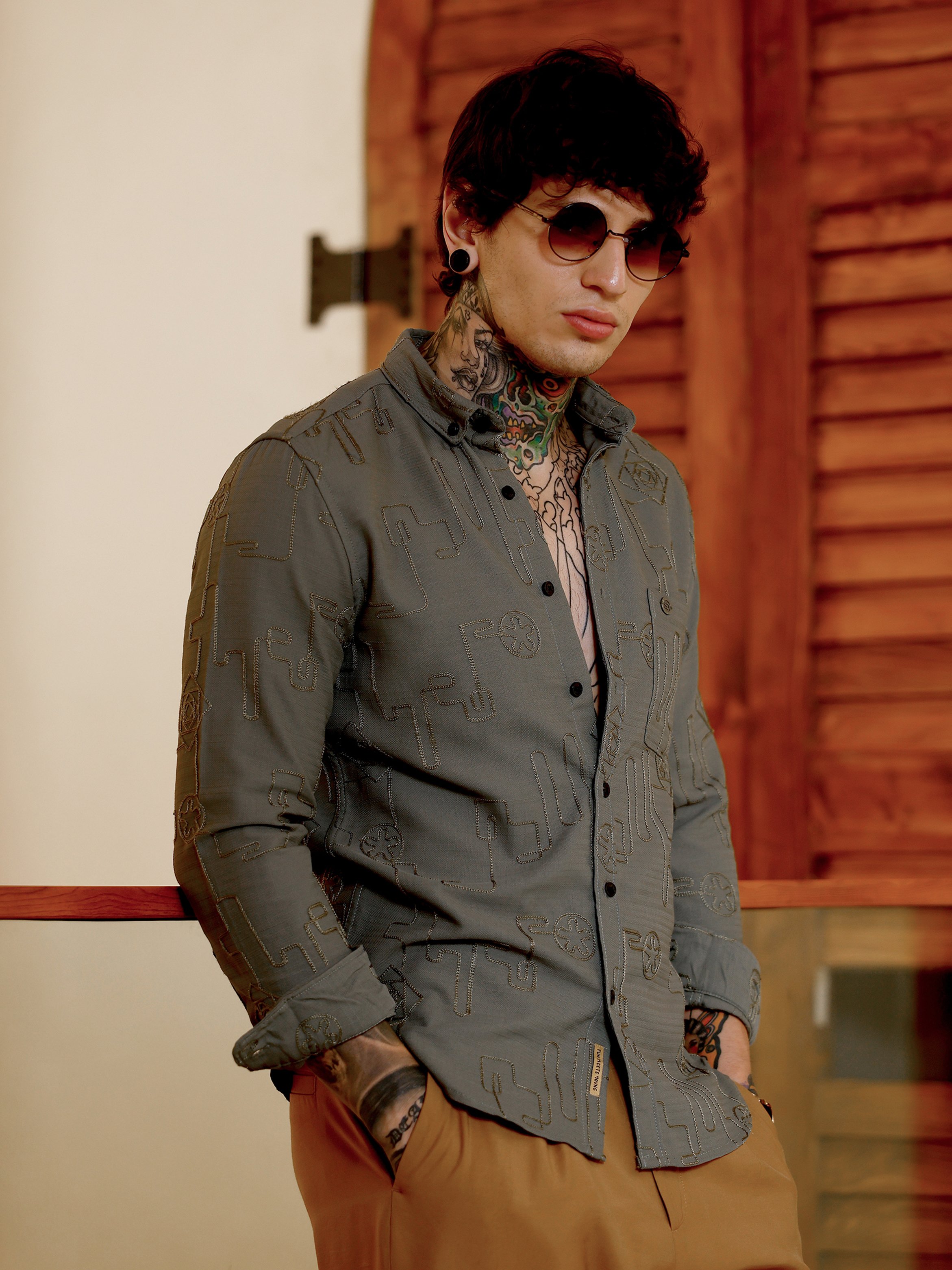 Men Olive Green Textured Regular Shirt