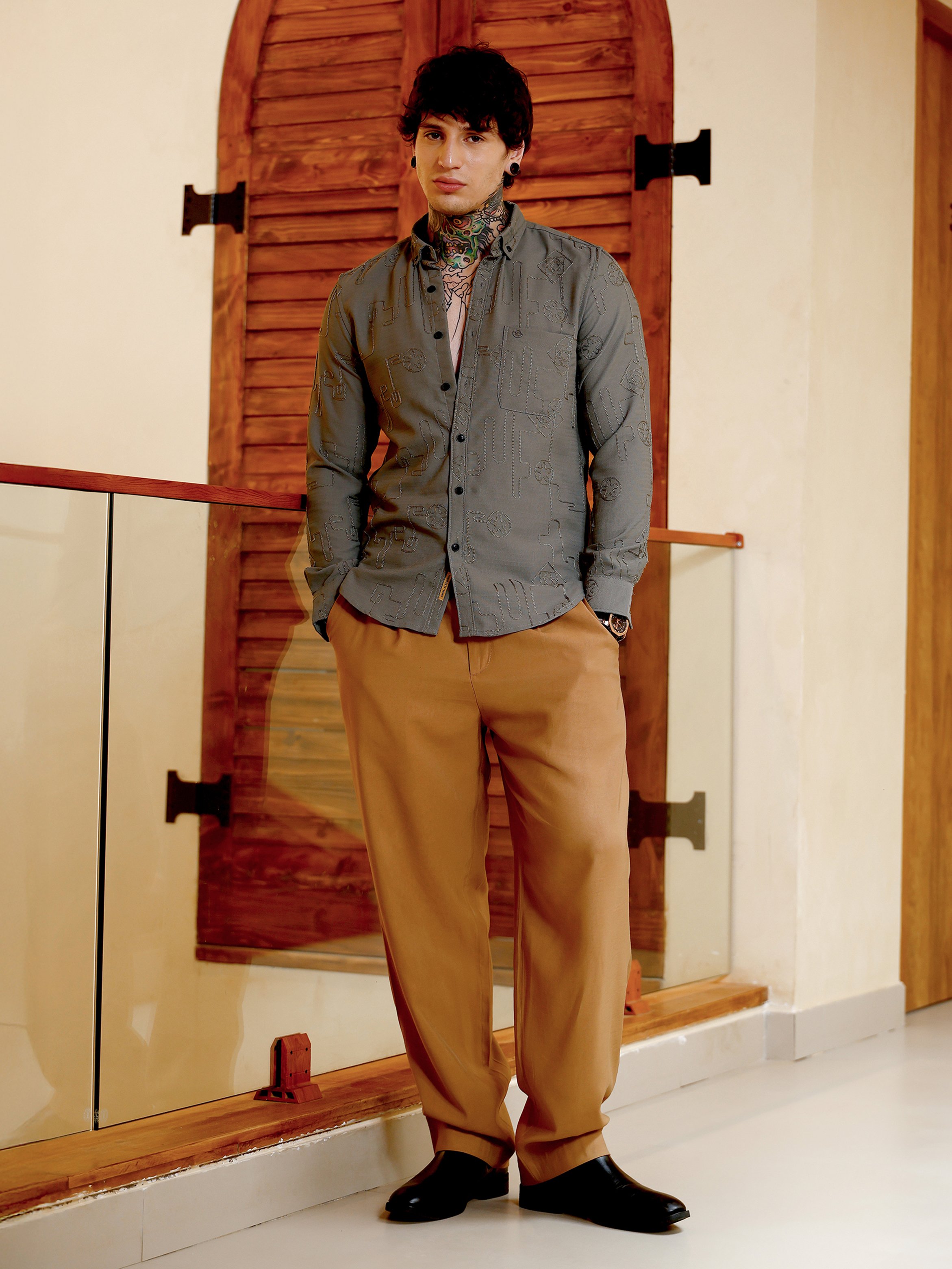 Men Olive Green Textured Regular Shirt