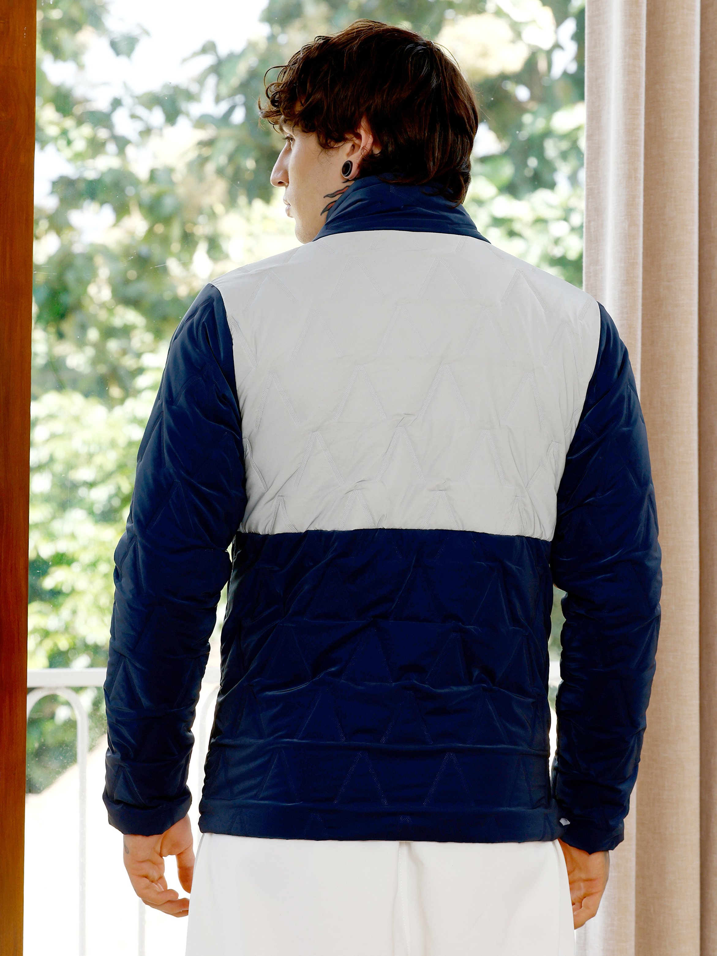 Men Color Block Bar-Quilt Puffer Jacket