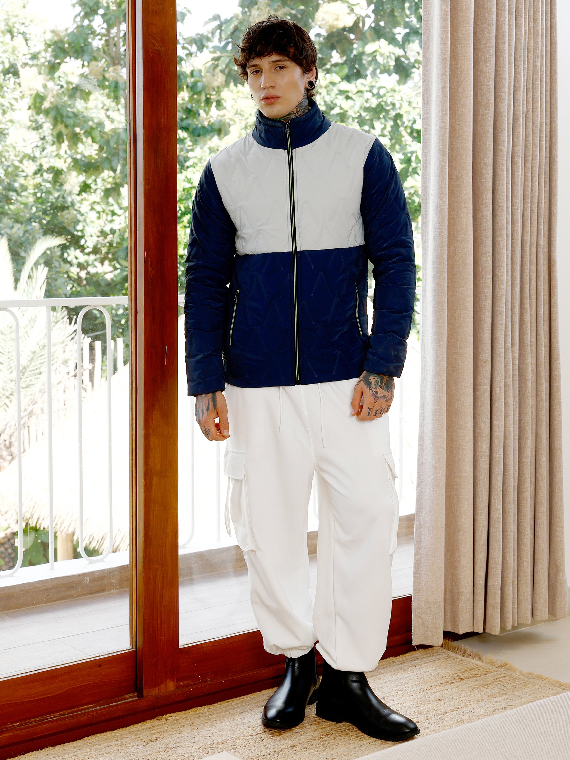 Men Color Block Bar-Quilt Puffer Jacket