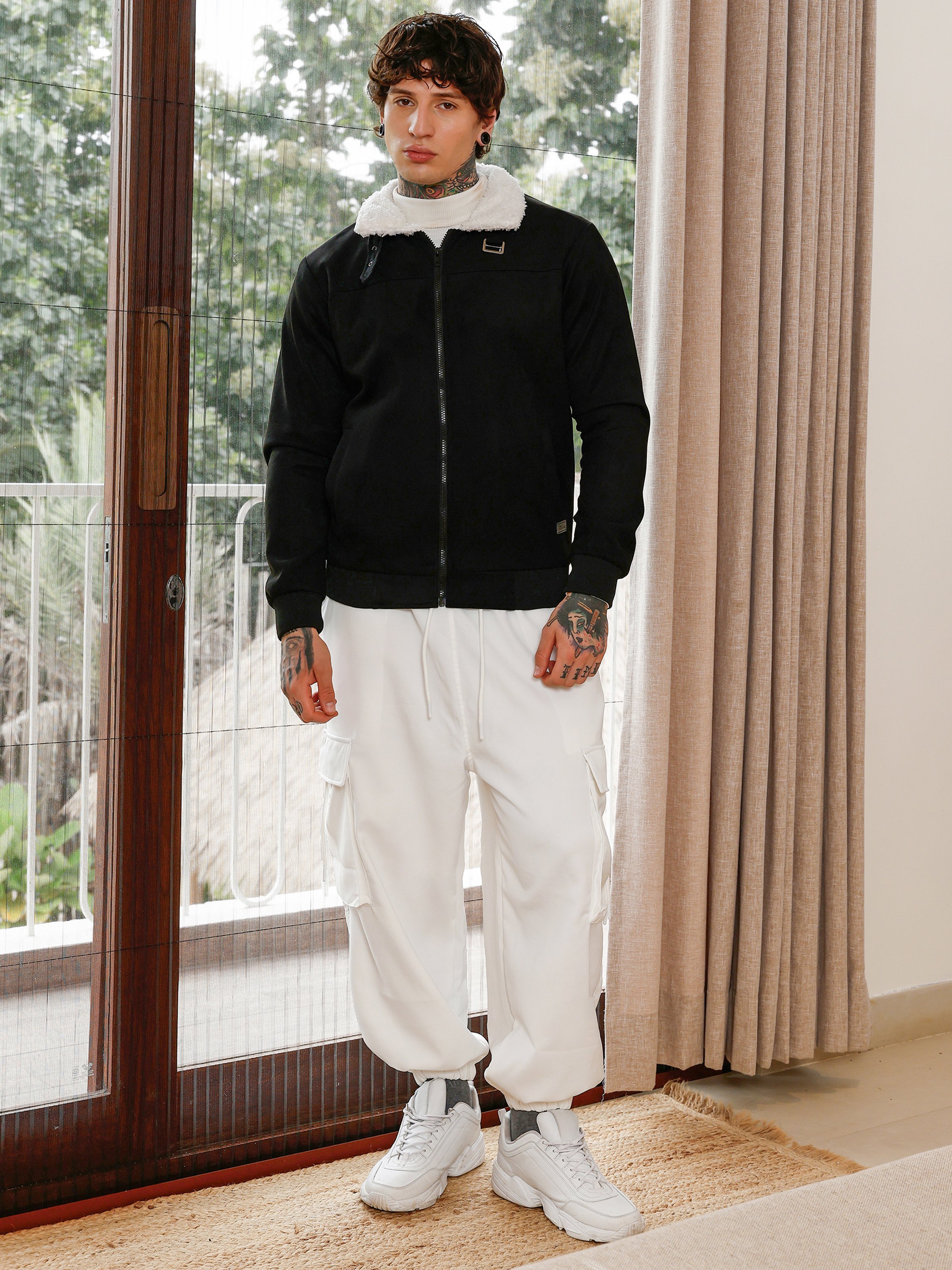 Men Black Contrast Sherpa-Lined Suede Bomber Jacket