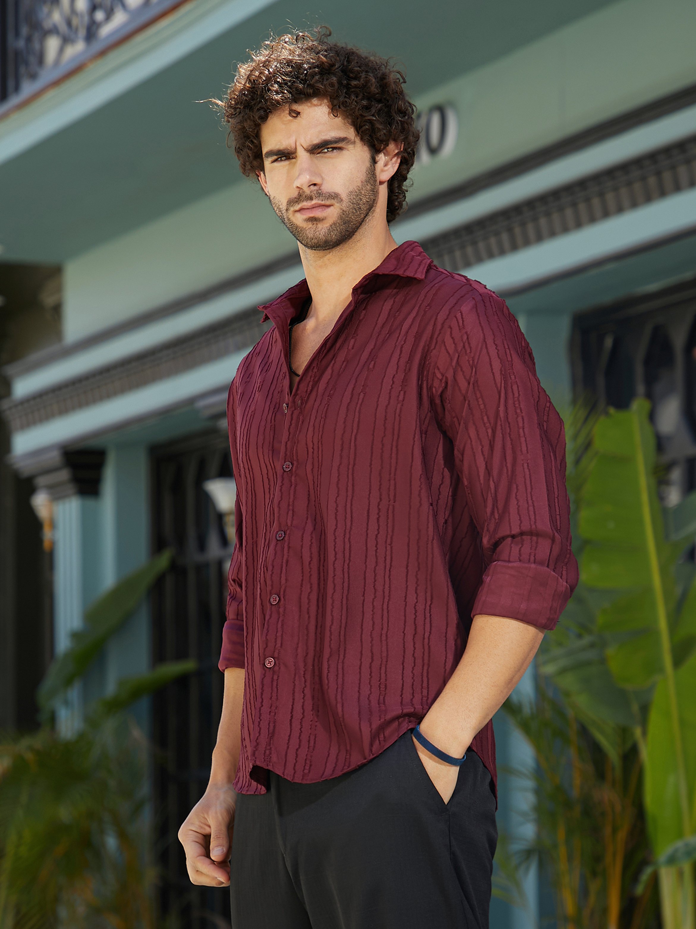Men Wine Red Ripple-Edge Shirt