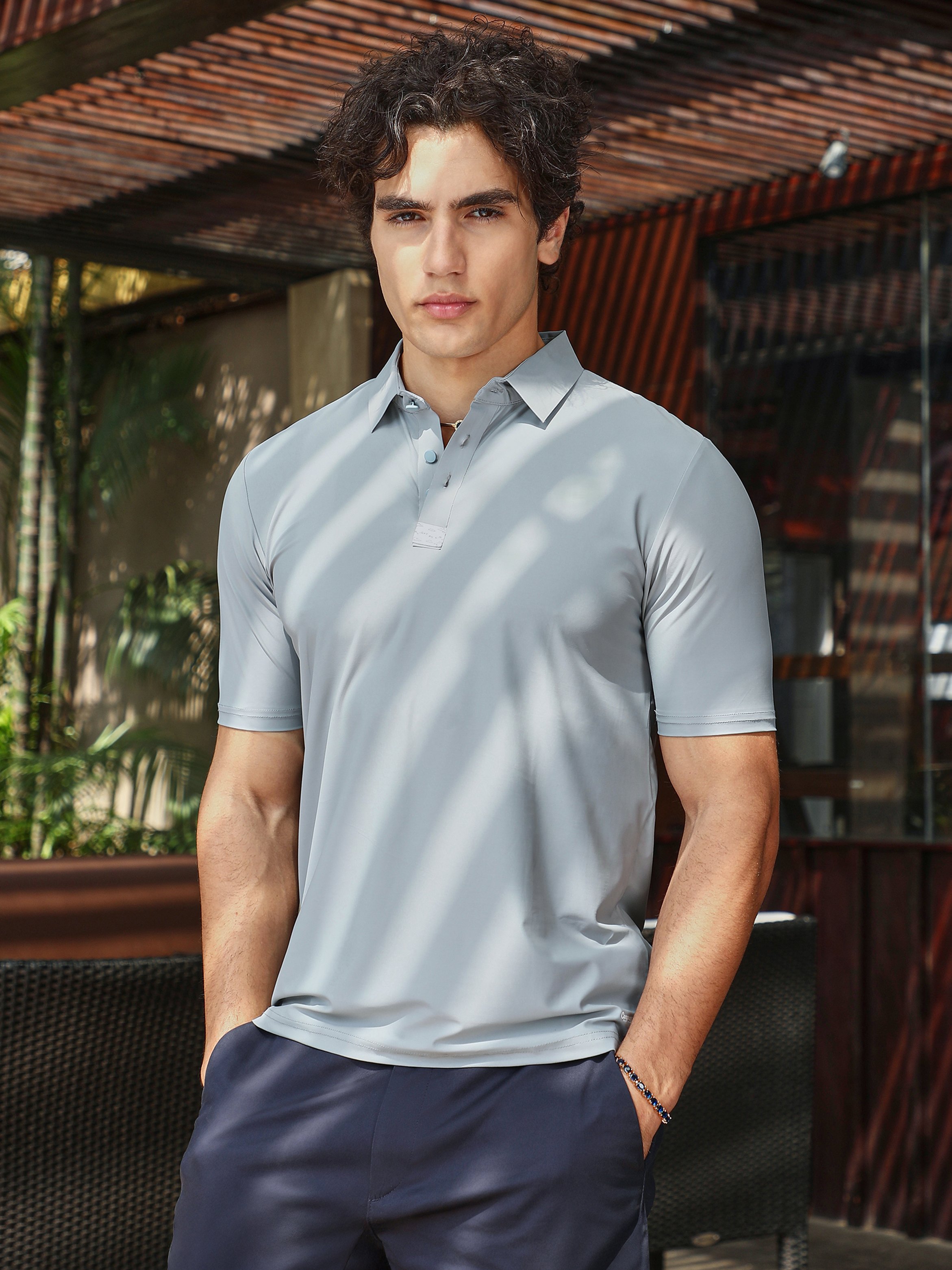 Men Grey Seamless Solid Polo T-Shirt