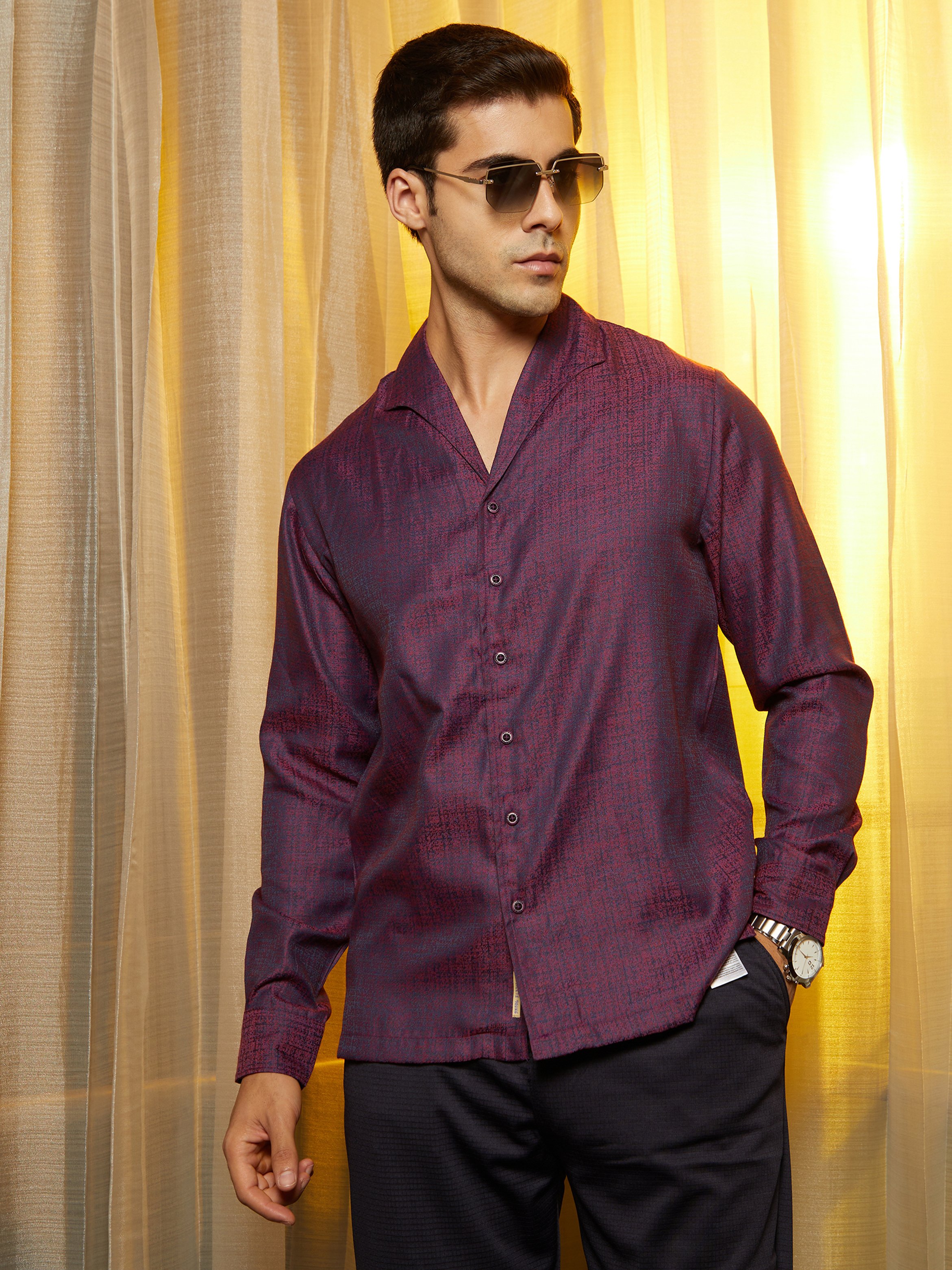 Men Purple Textured Regular Shirt
