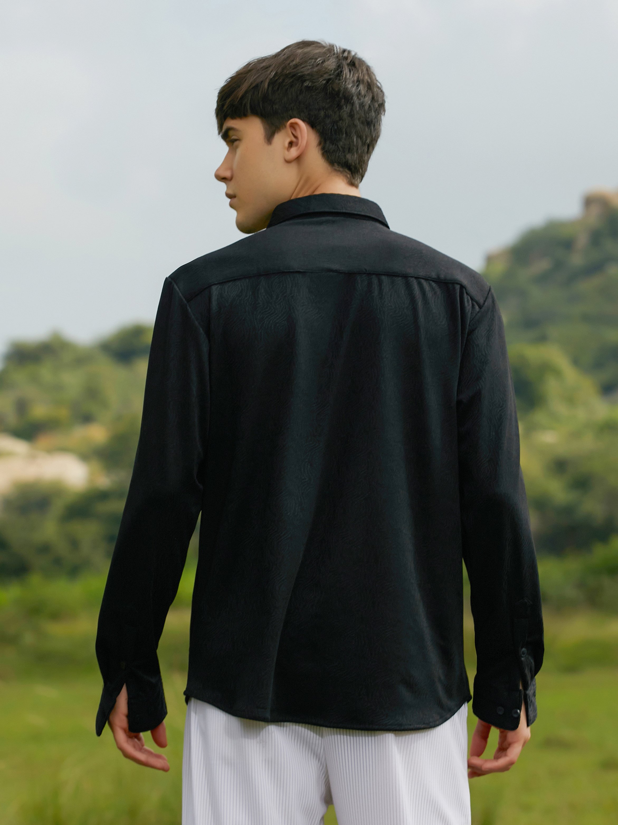 Men Black Solid Spread Collar Shirt