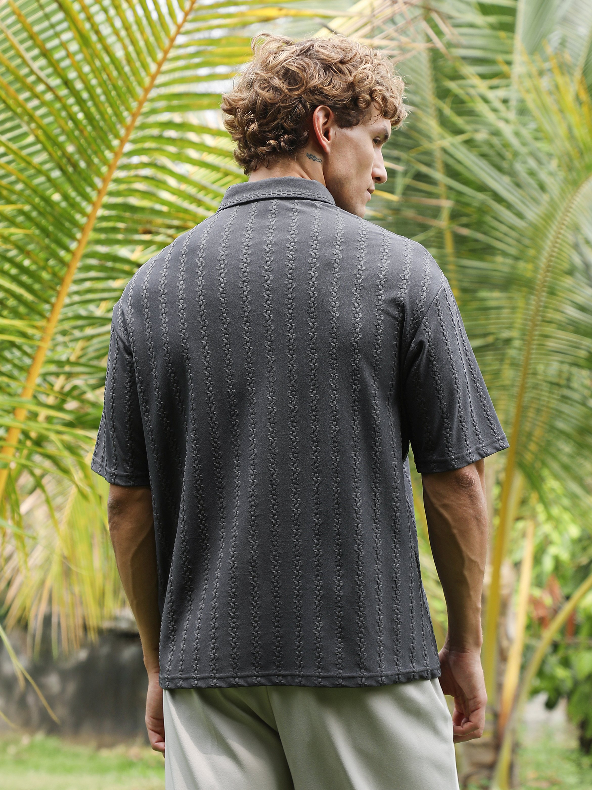 Men Grey Textured Short Sleeve Polo