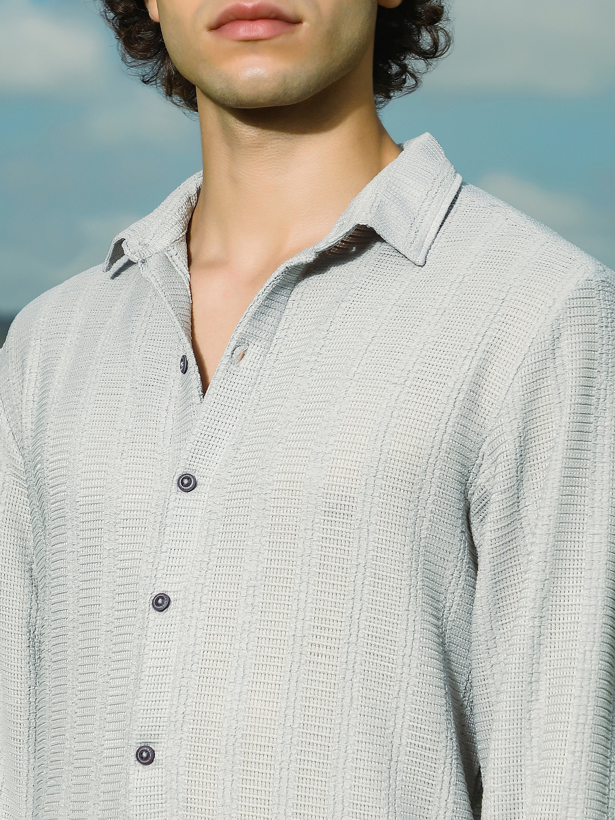 Men Grey Textured Regular Shirt