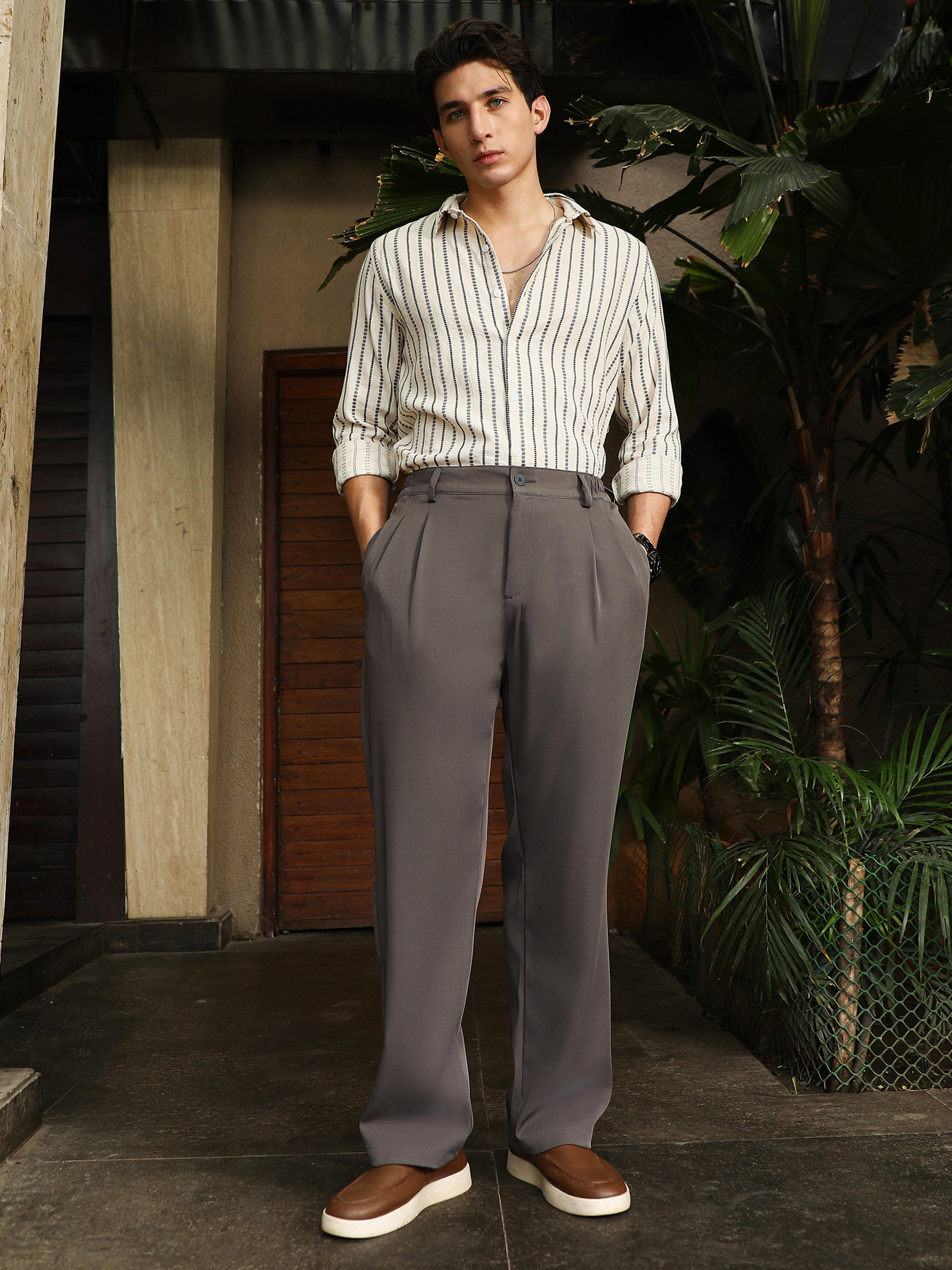 Men Moon Grey Pleat Straight-Fit Tailoured Trousers