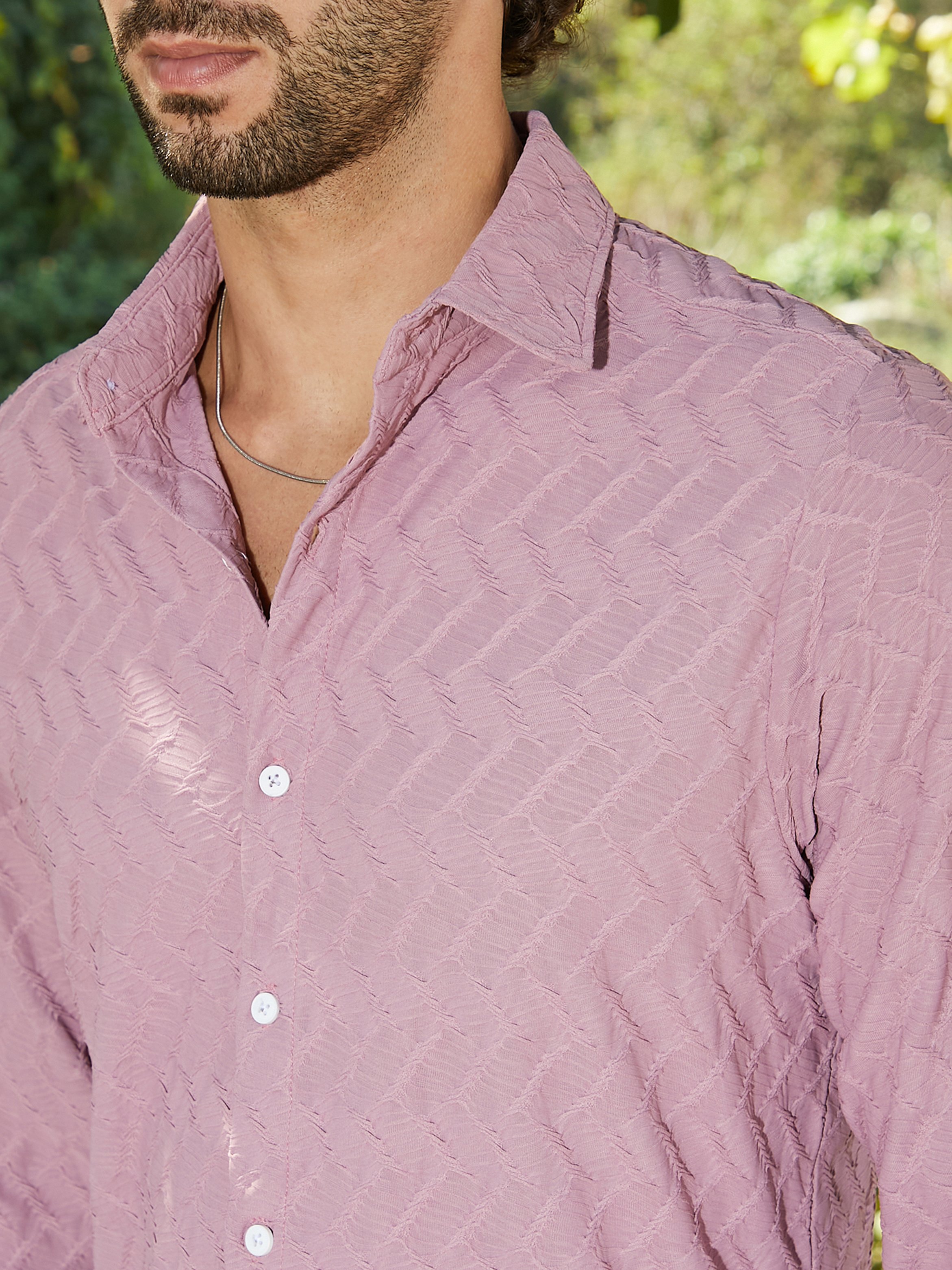 Men Pink Textured Regular Shirt