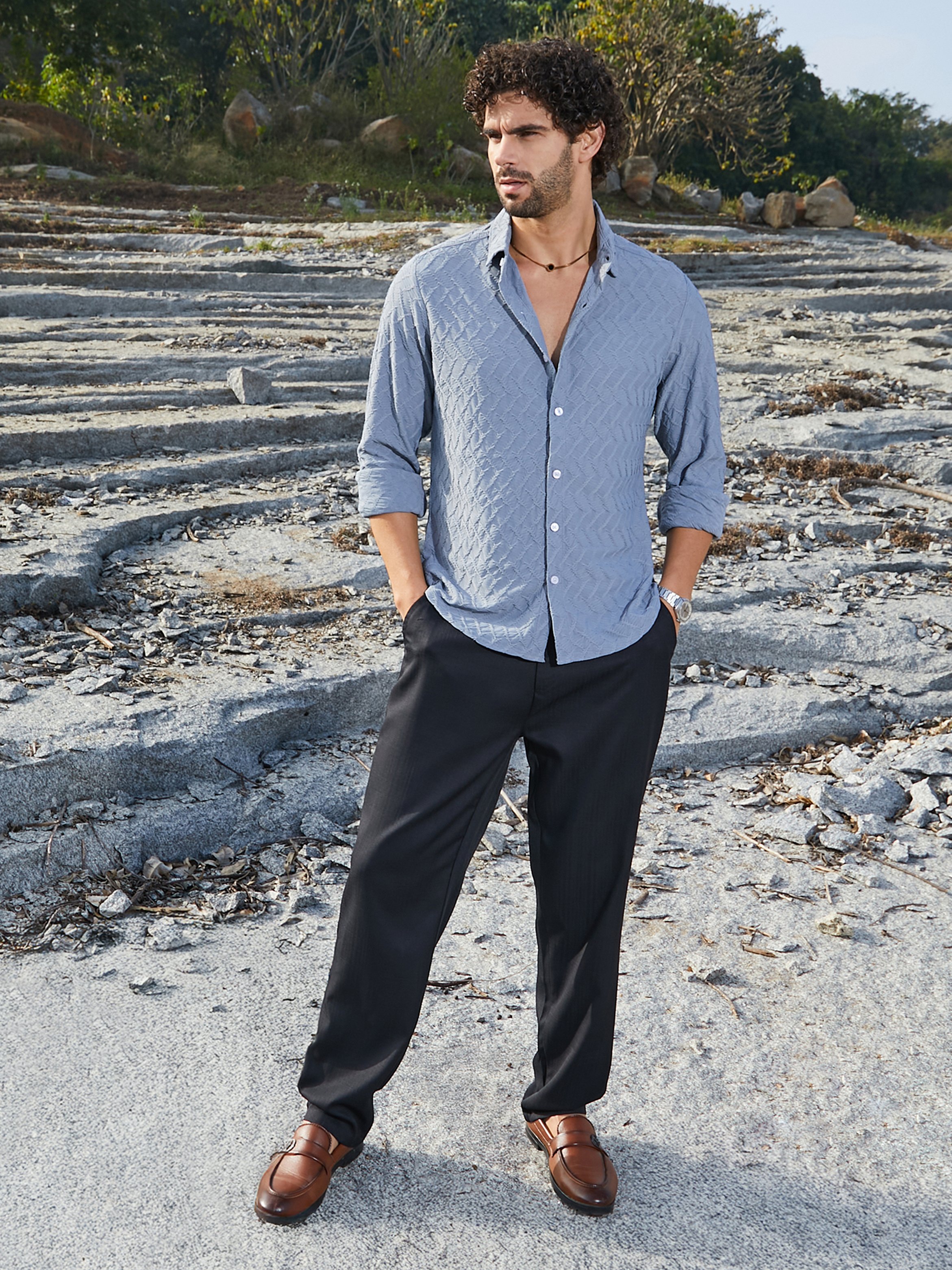 Men Blue Textured Regular Shirt