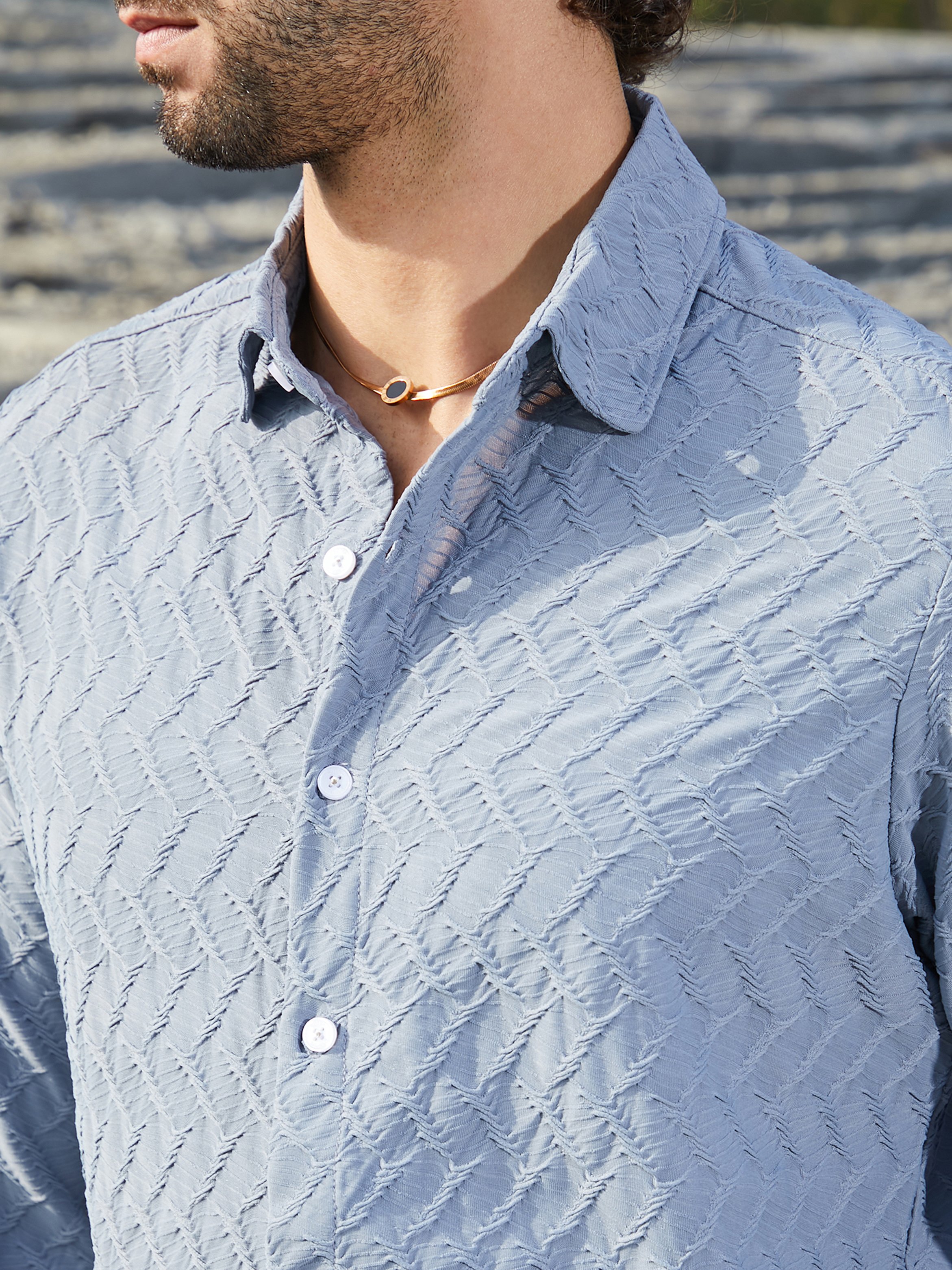 Men Blue Textured Regular Shirt