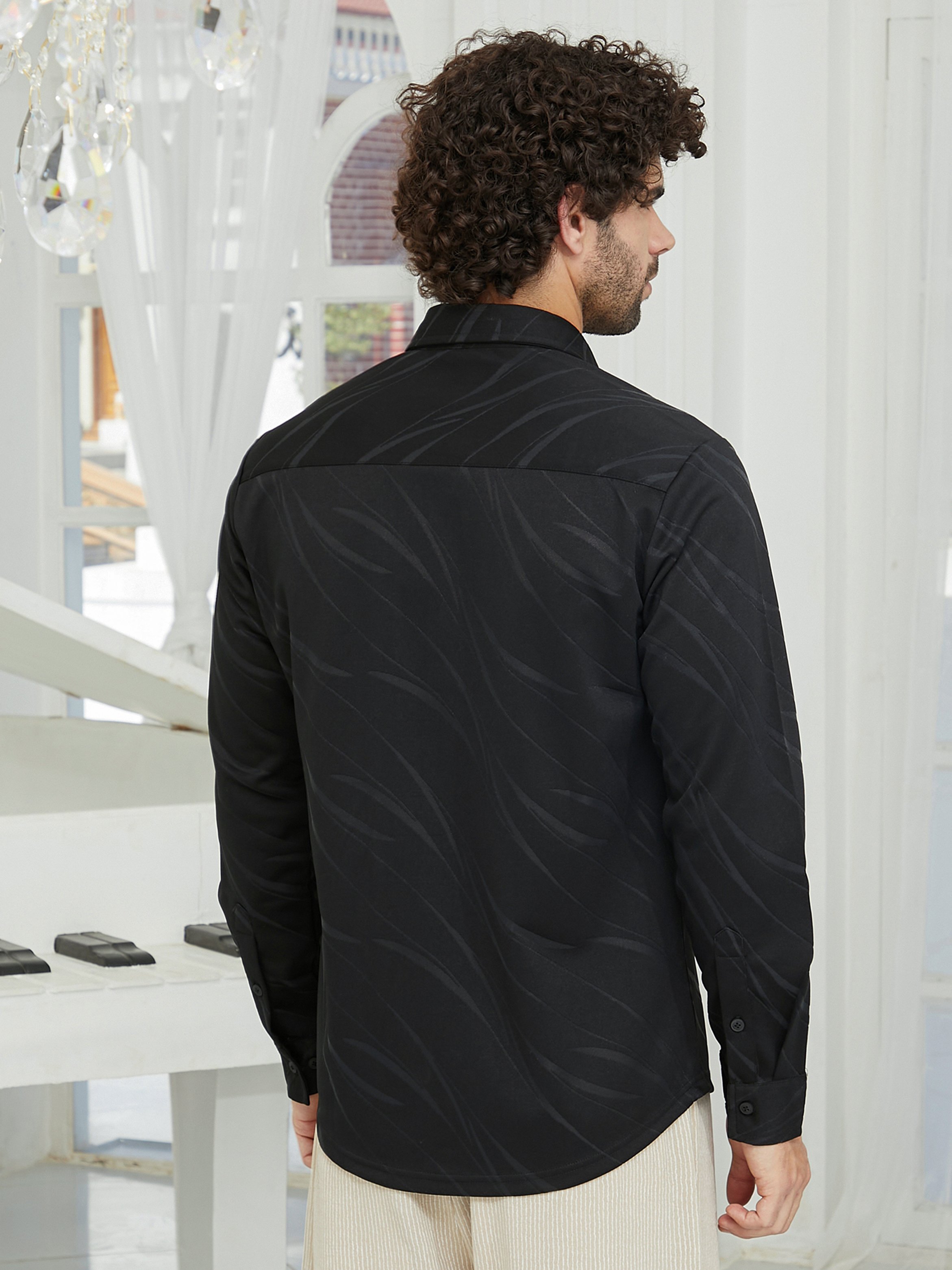 Men Black Textured Regular Shirt