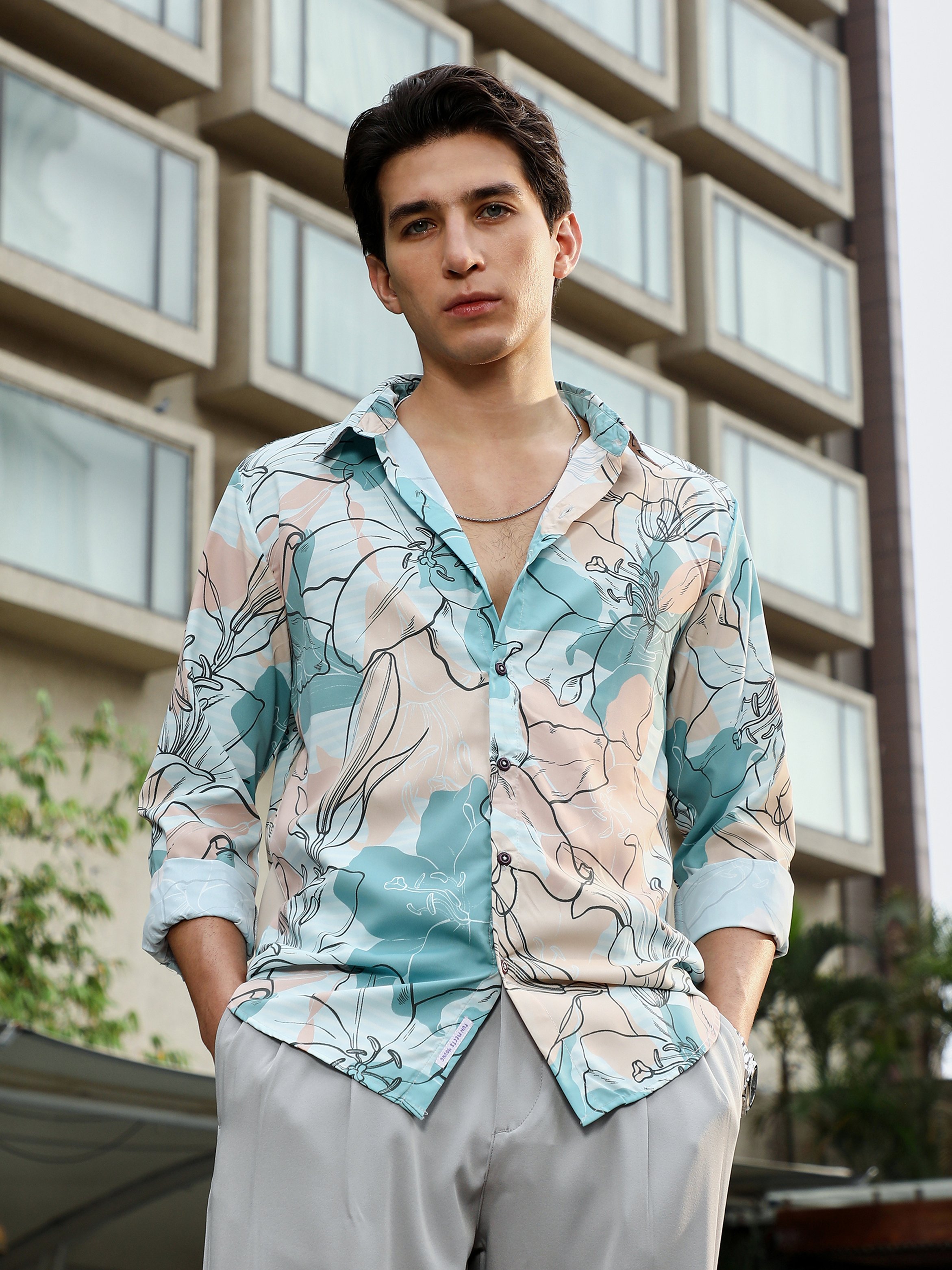 Men Floral Print Regular Fit Shirt