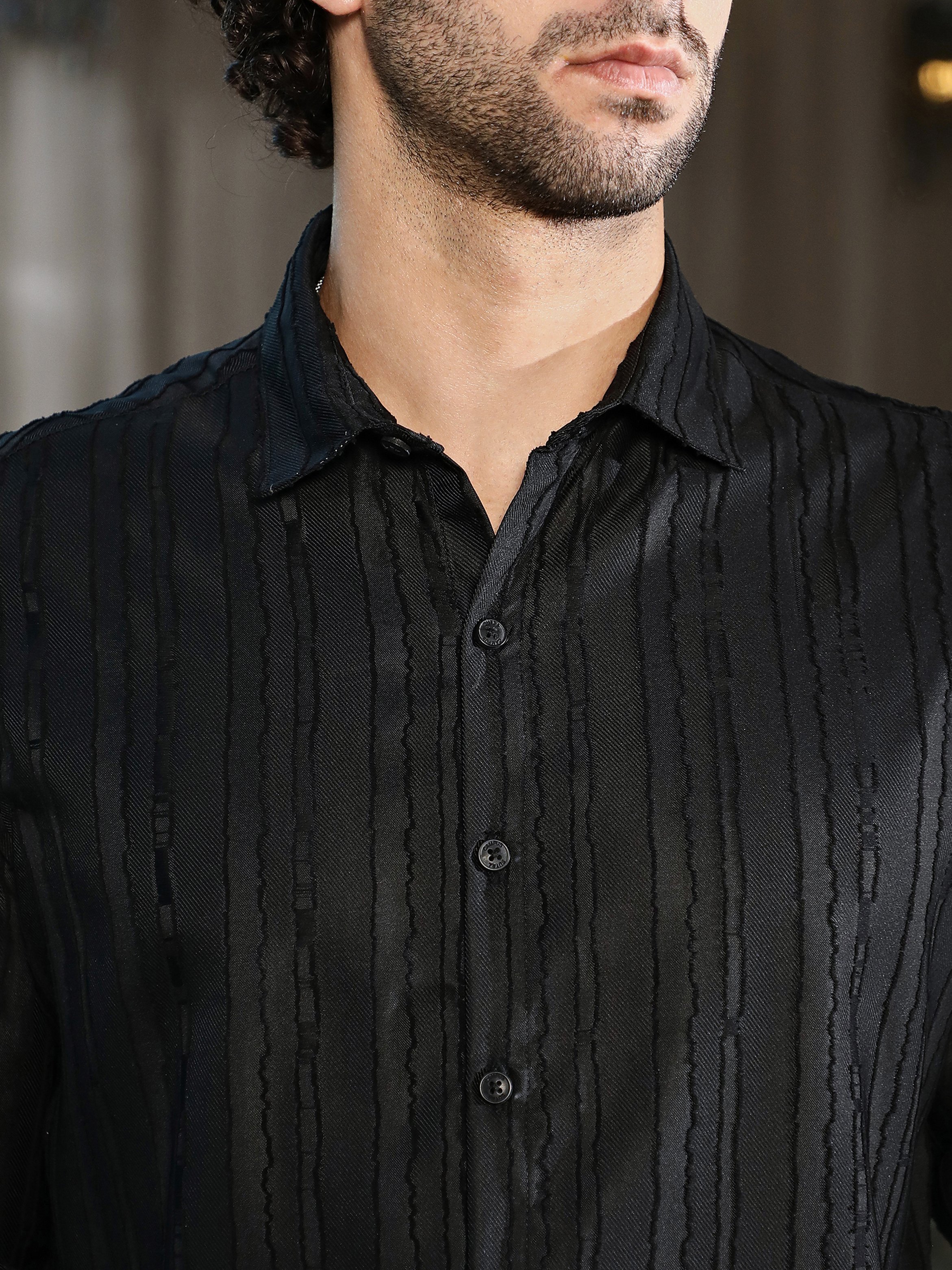 Men Black Textured Spread Collar Shirt