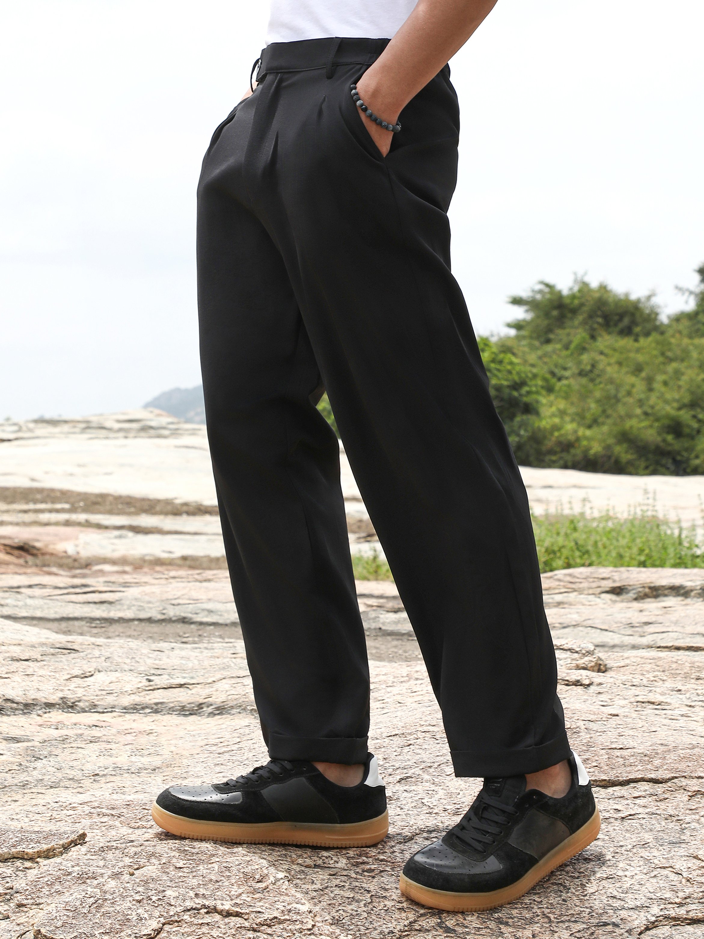 Men Onyx Black Extended-Waistband Pleat Trousers
