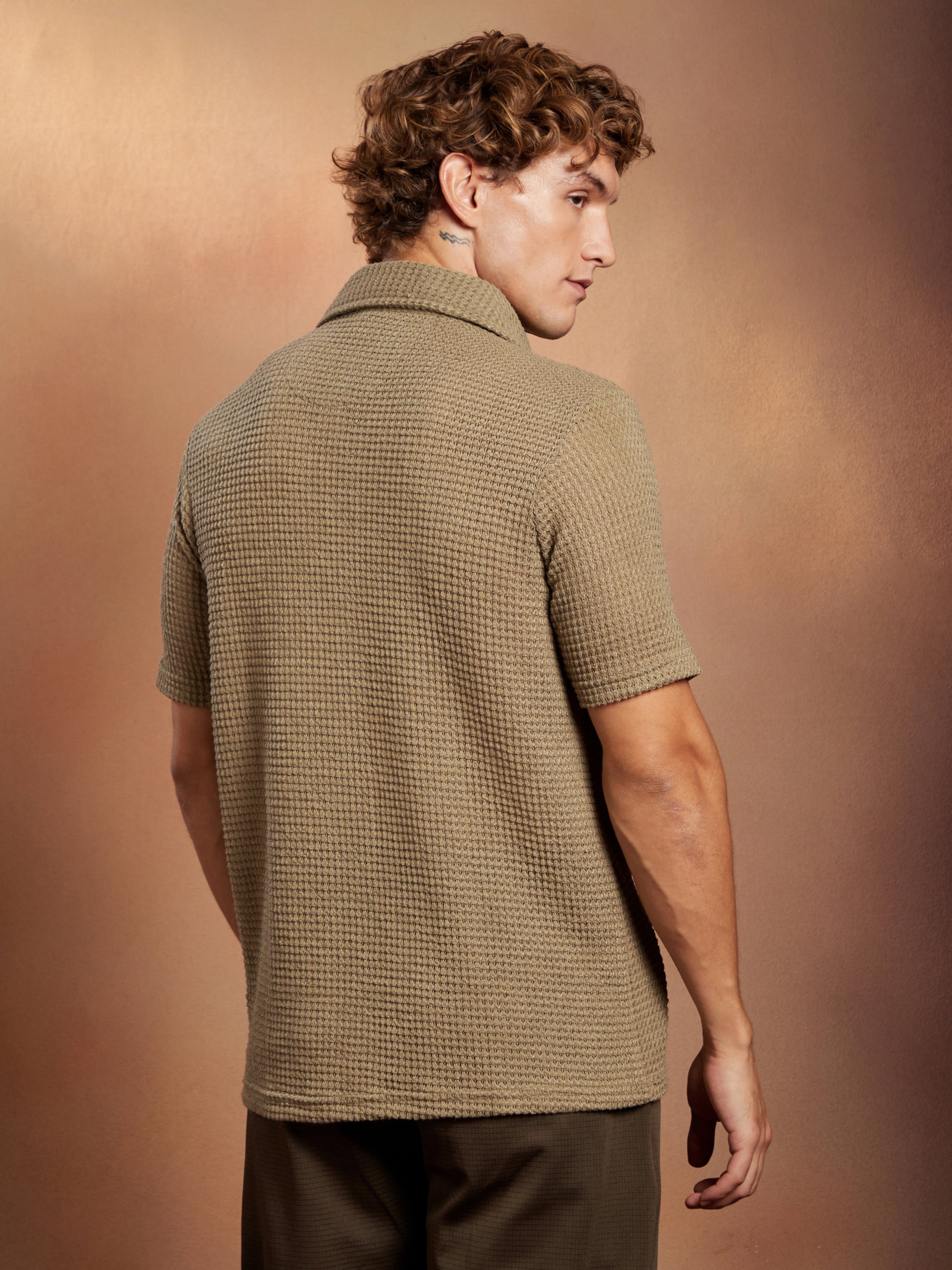 Men Beige Solid-Knit Oversized Shirt