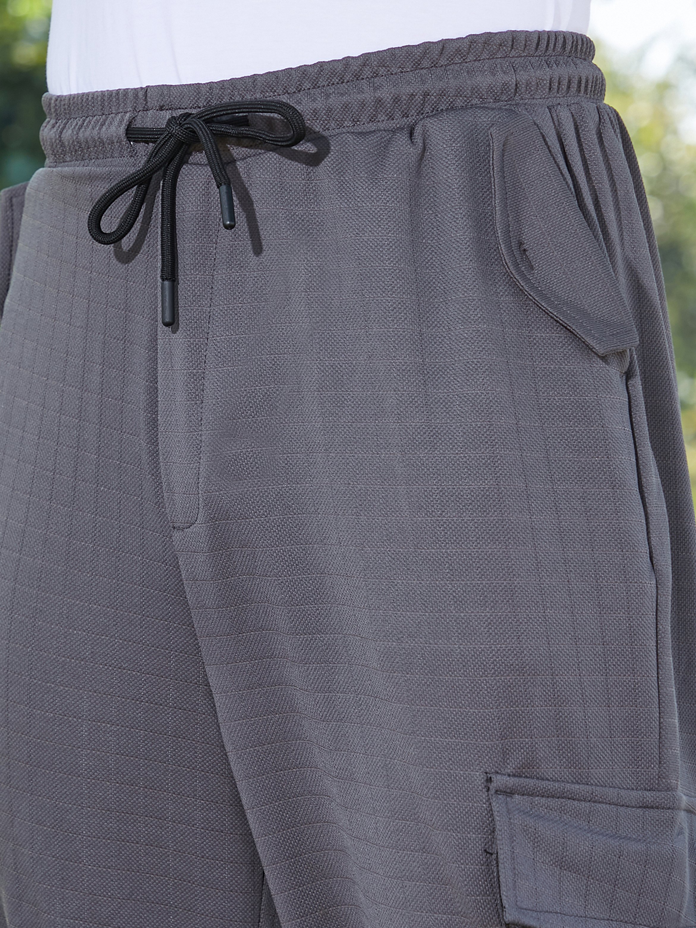 Men Moon Grey Checkered Baggy Cargo Pants