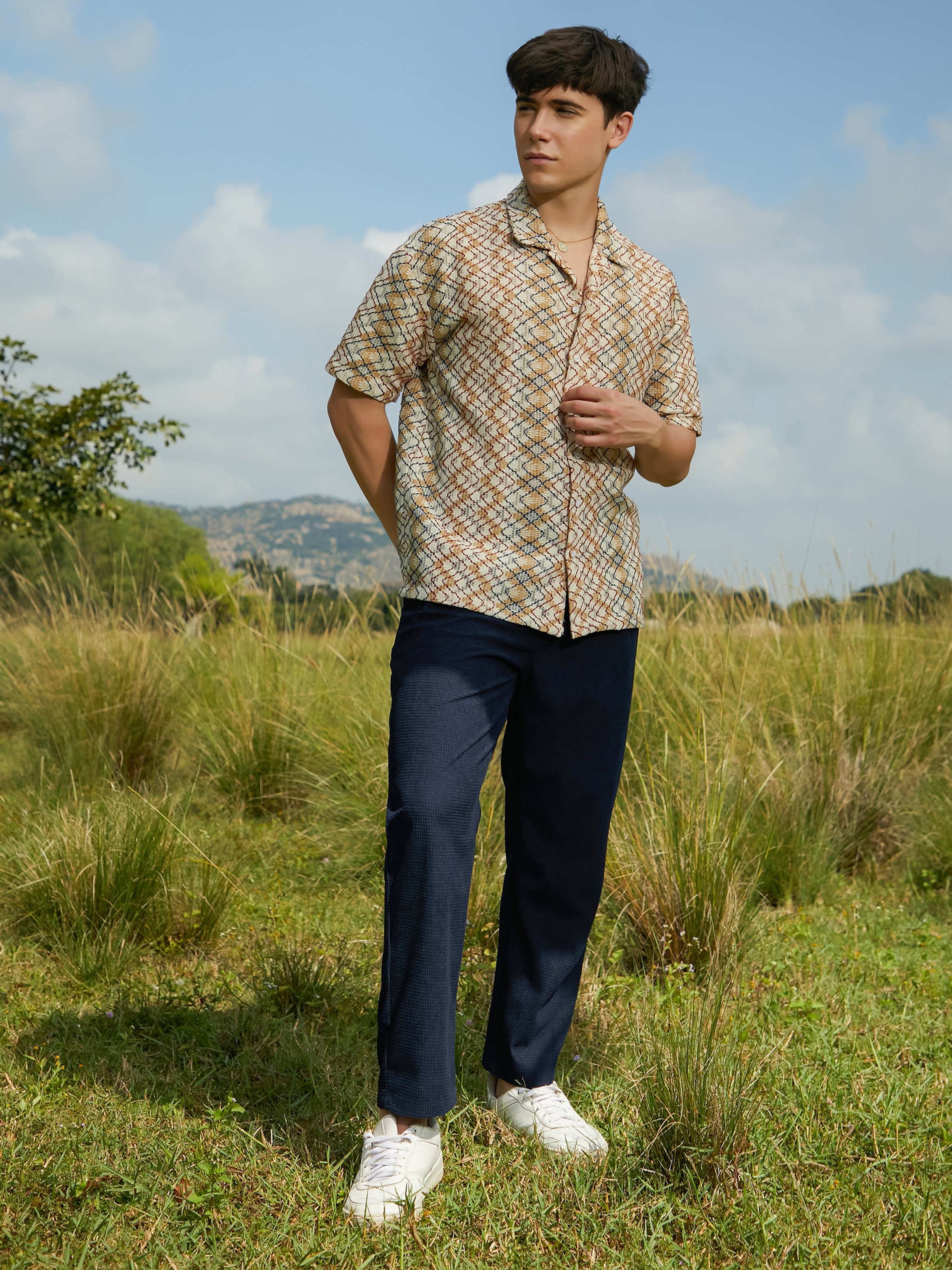 Men Multicolour Waveform Oversized Shirt