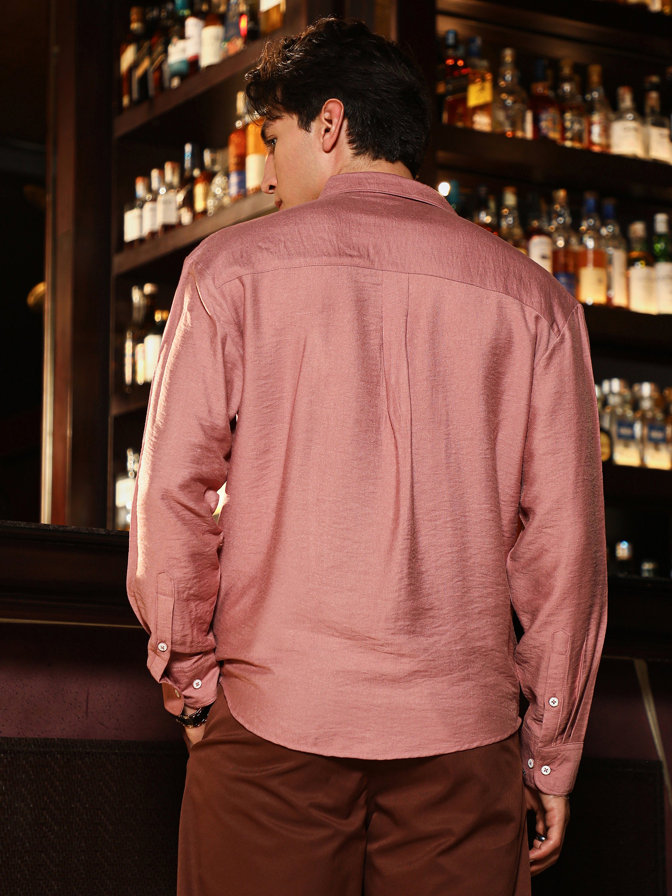 Men Pink Solid Relaxed Shirt
