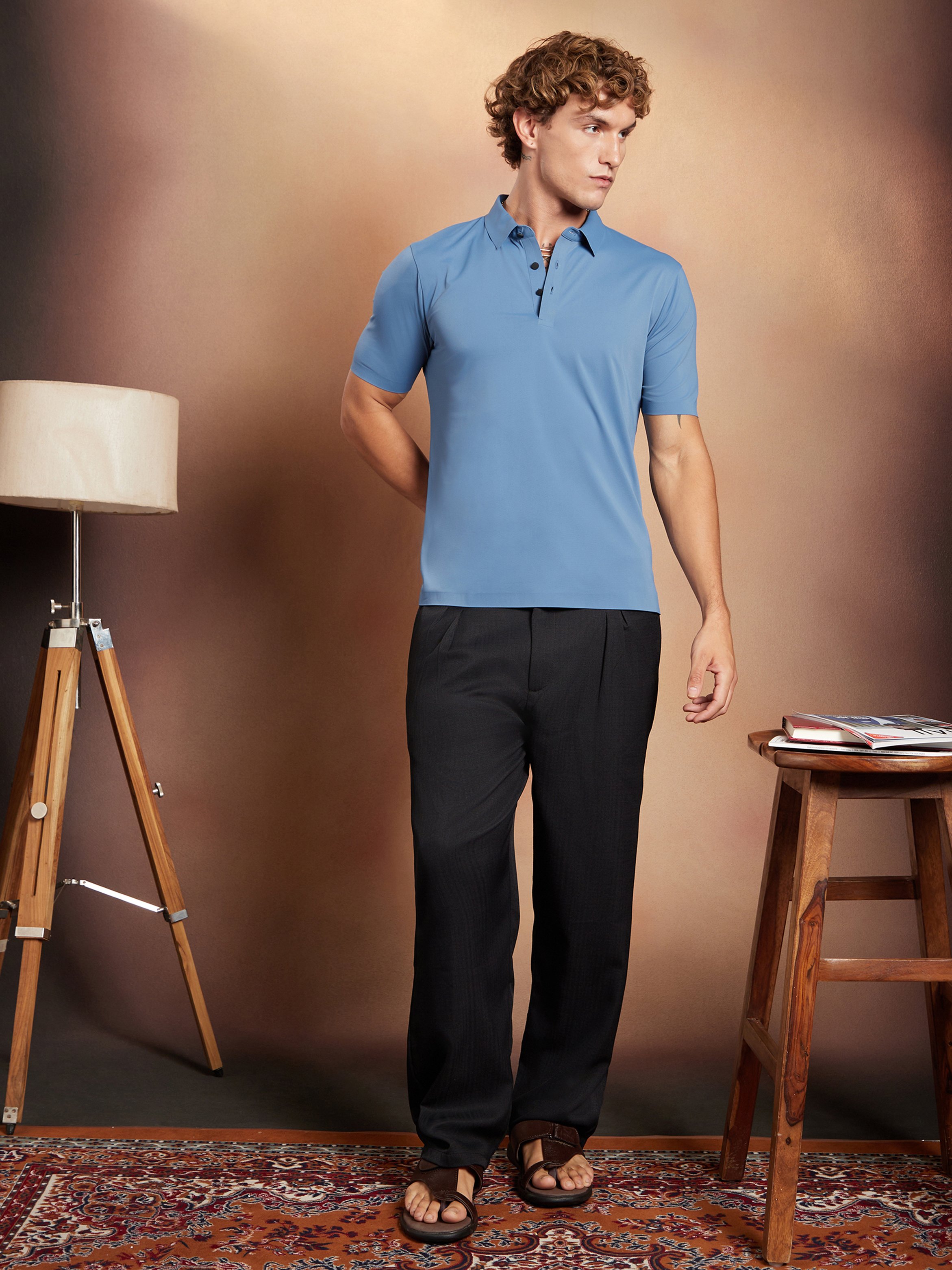 Men Blue Seamless Solid Polo