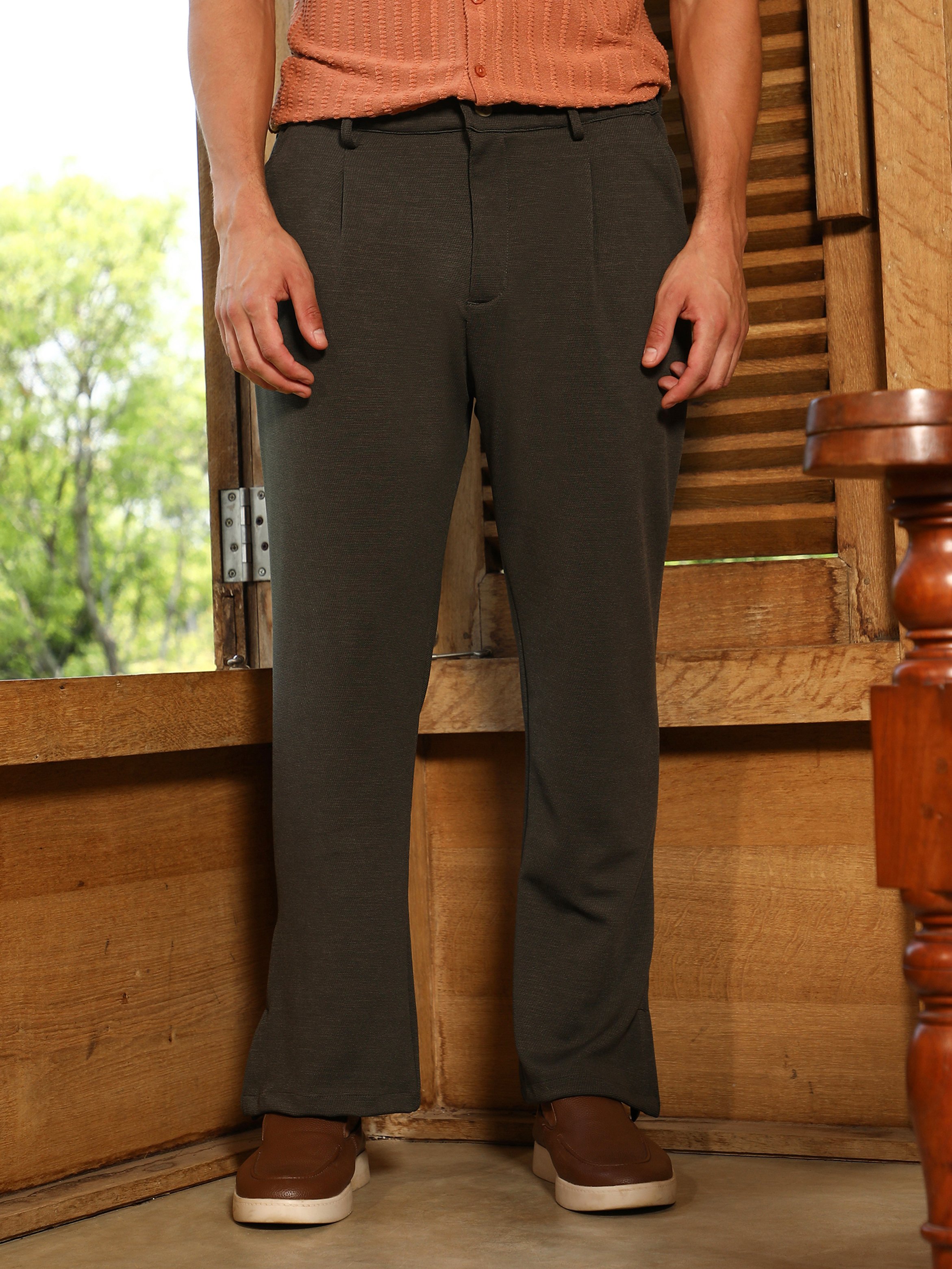 Men Sacramento Green Micro-Waffle Straight-Leg Trousers