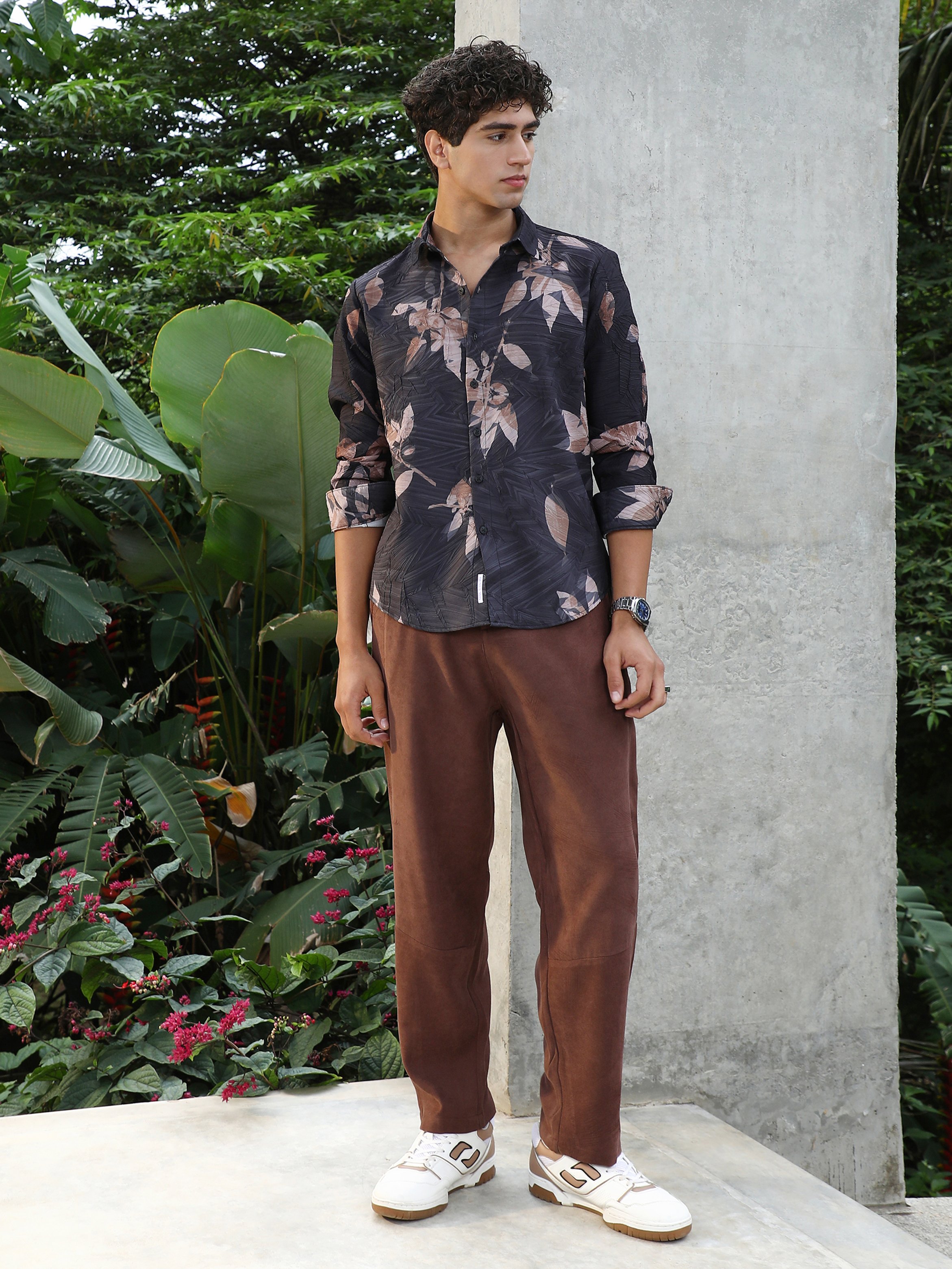 Men Black Floral Print Textured Shirt