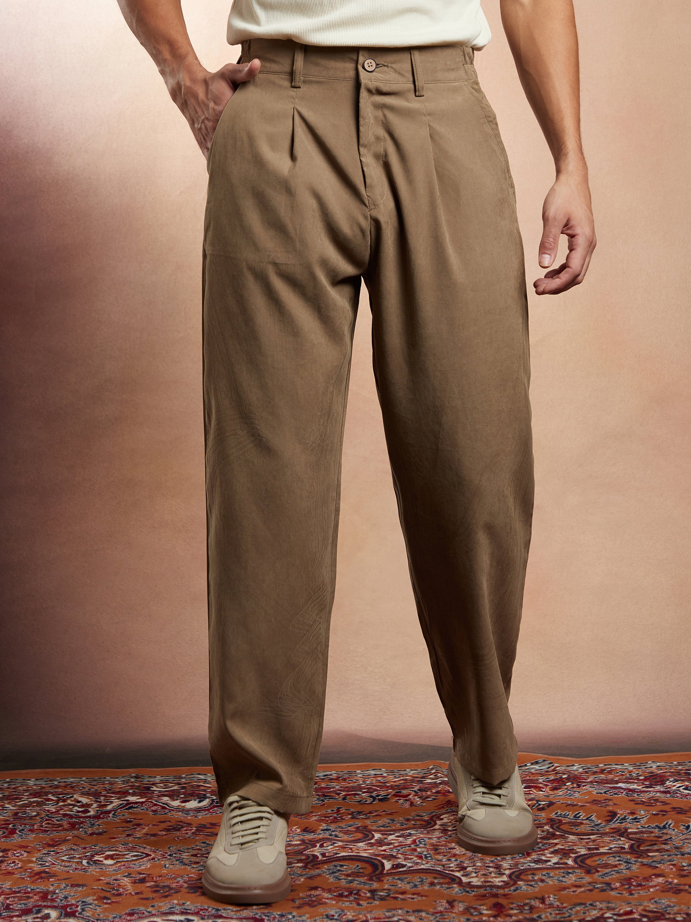 Men Wood Brown Straight-Fit Pleat Tailored Trousers
