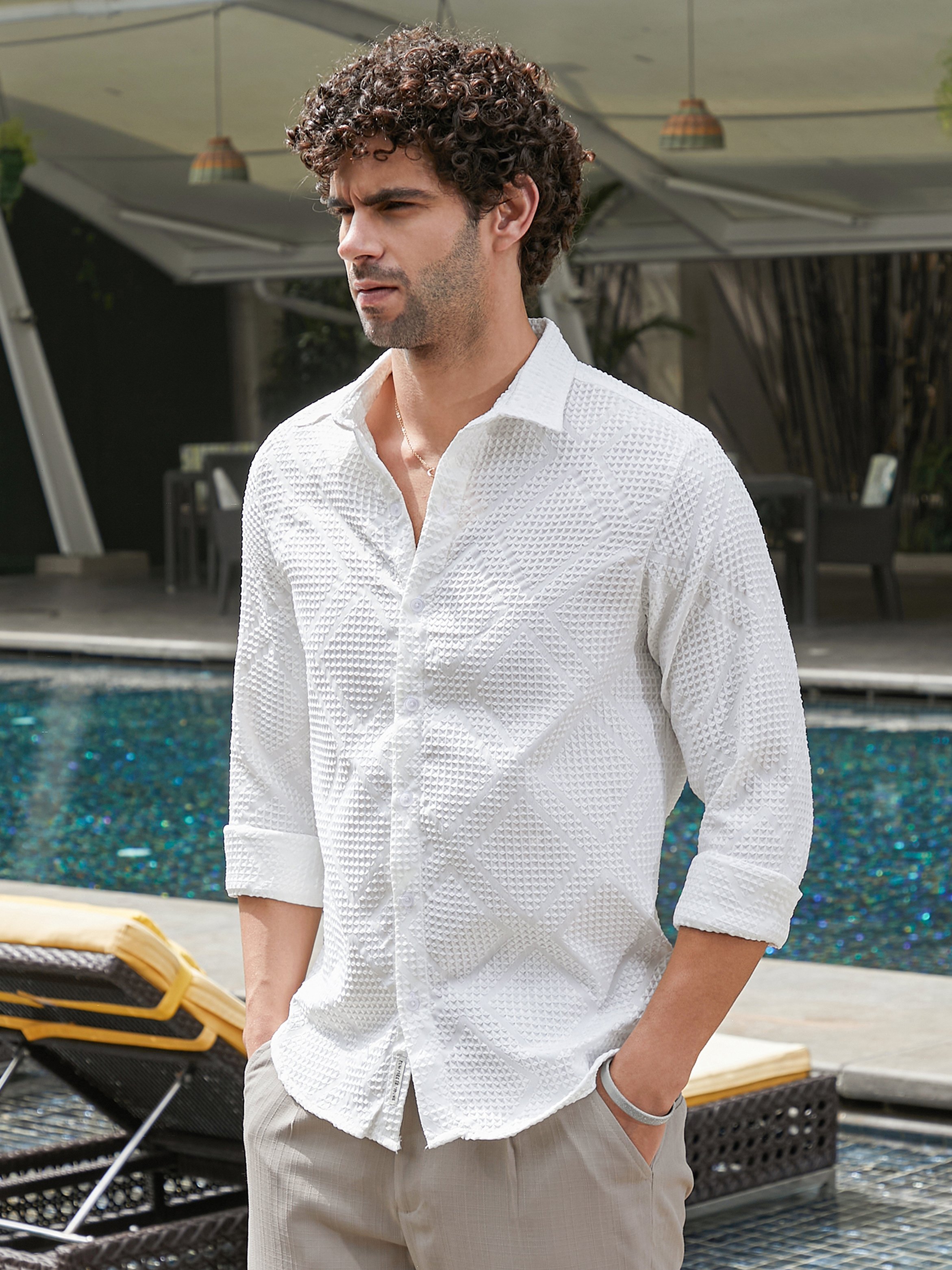 Men Daisy White Shard-Tactile Shirt