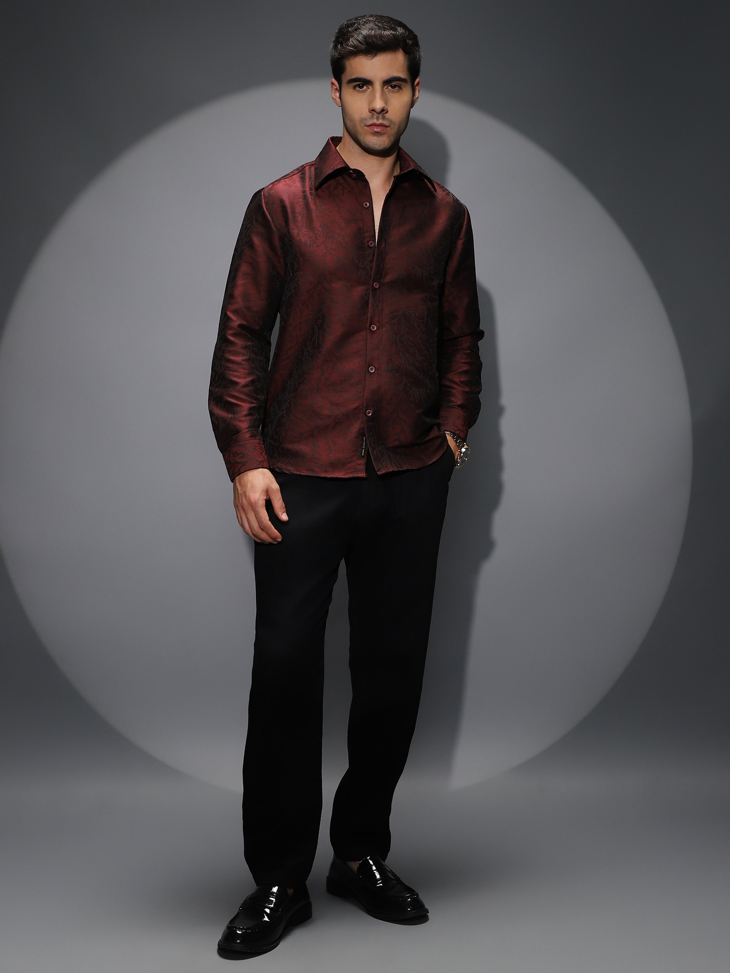 Men Burgundy Textured Regular Shirt