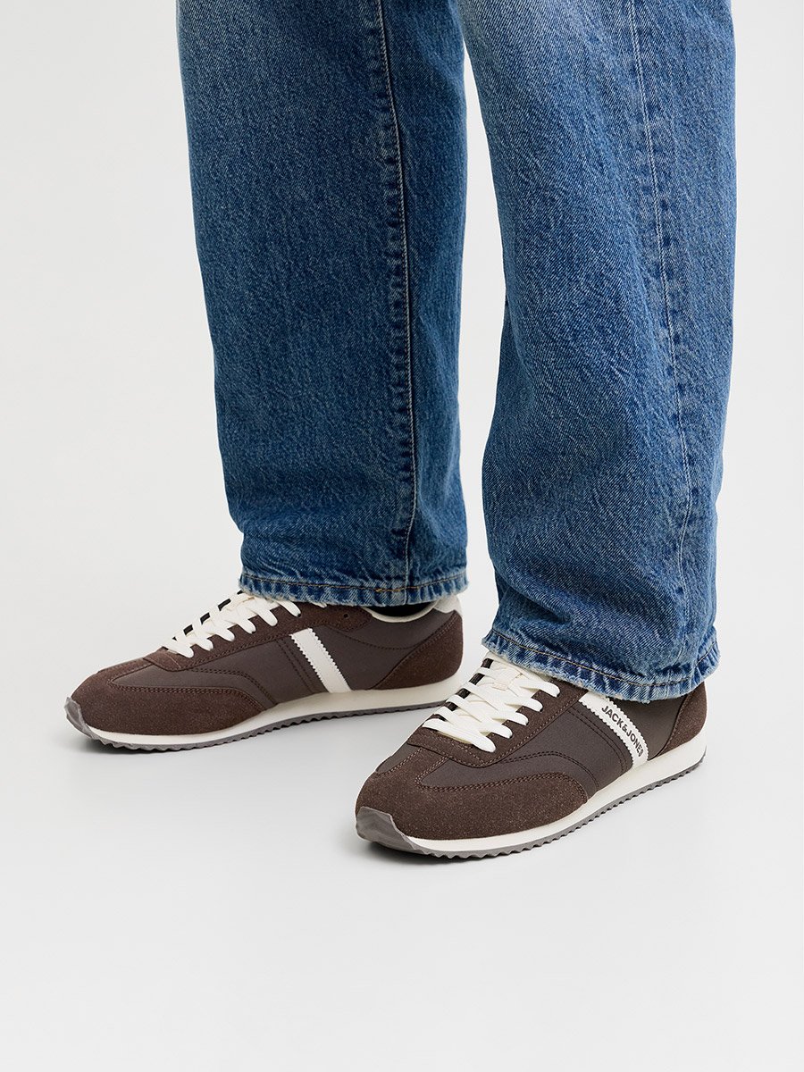 Logo Detail Burton Sneakers